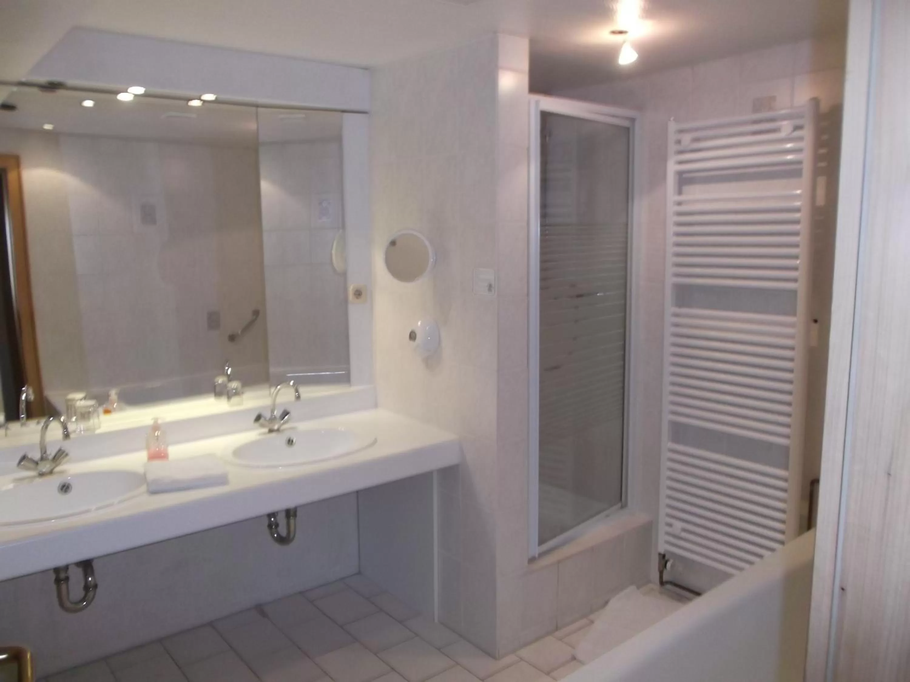 Bathroom in Hotel-Restaurant Johanneshof