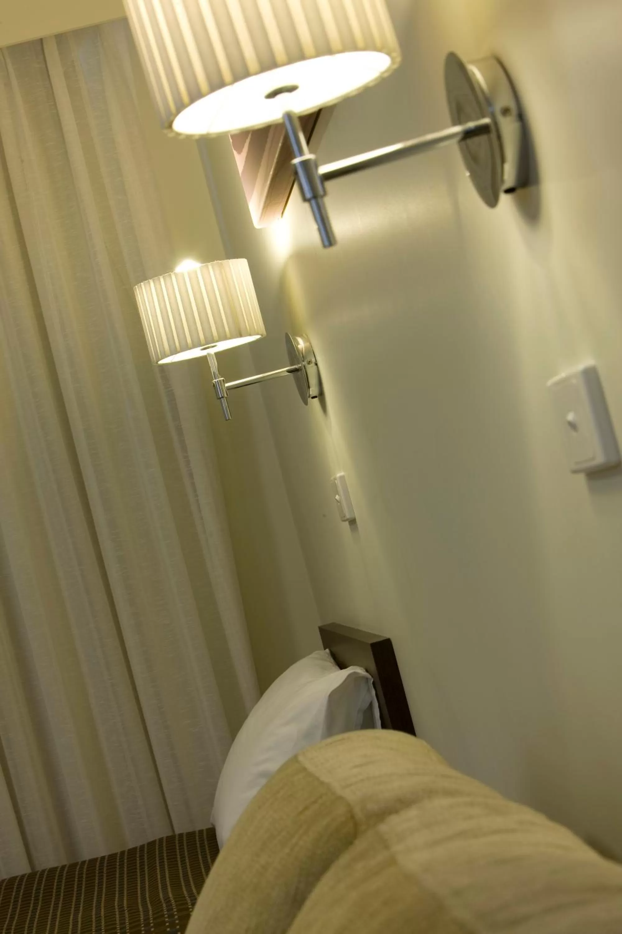 Decorative detail, Bed in ibis Styles Canberra Tall Trees