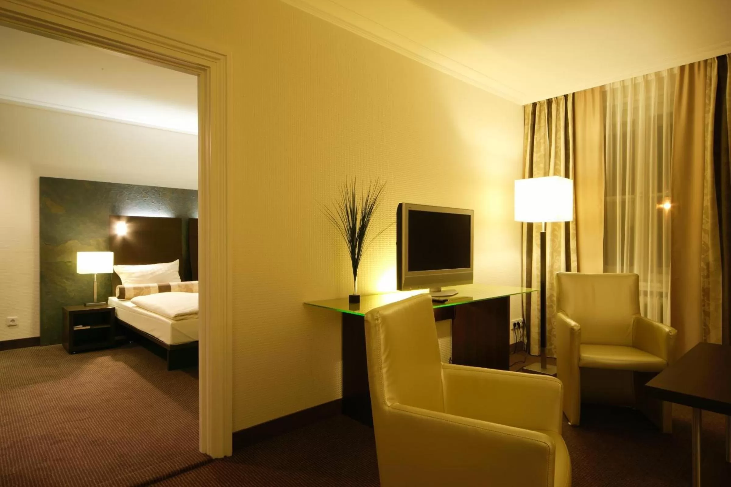 TV and multimedia, Bed in Hotel am See