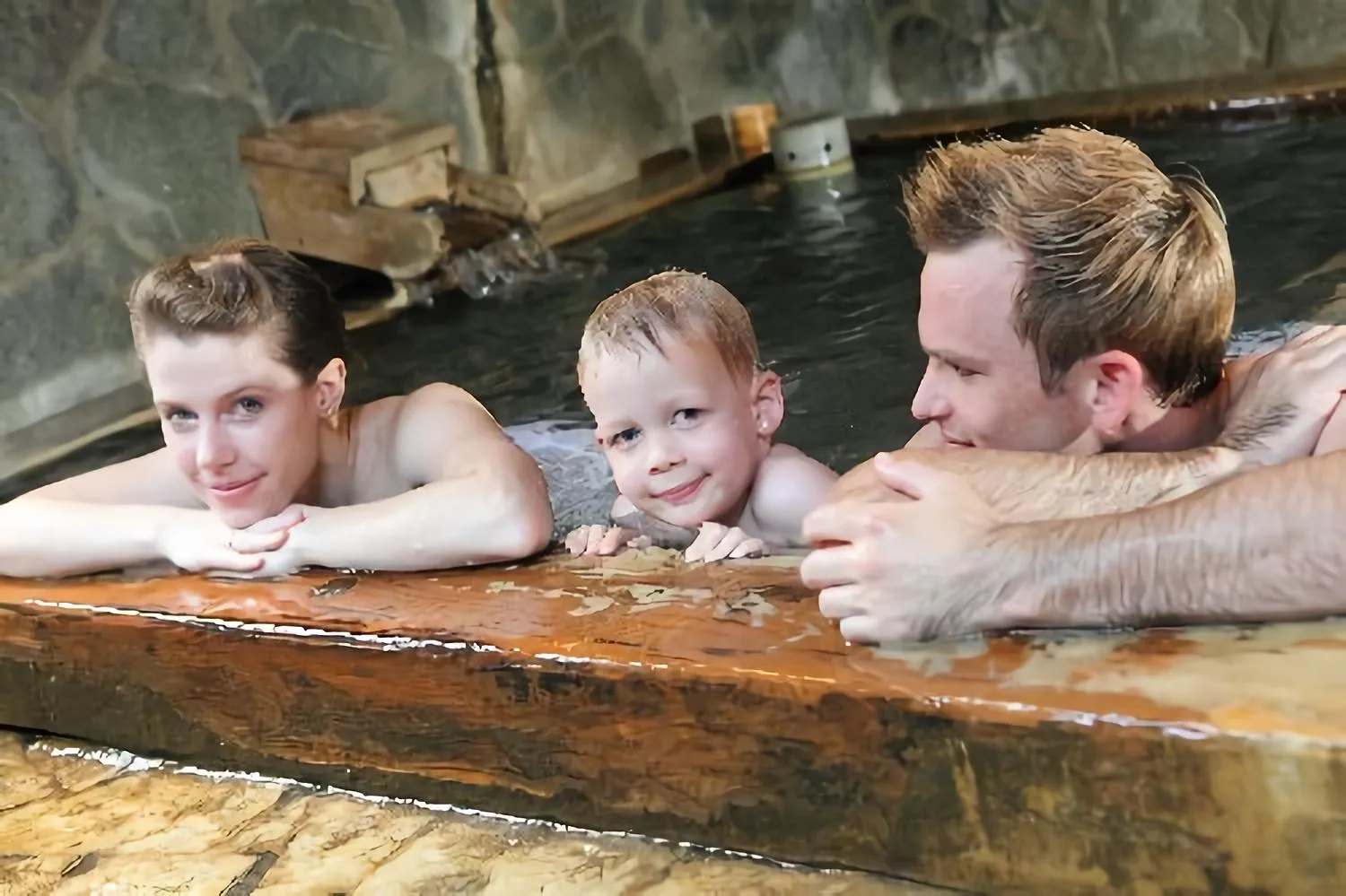 Family in Nogami Honkan