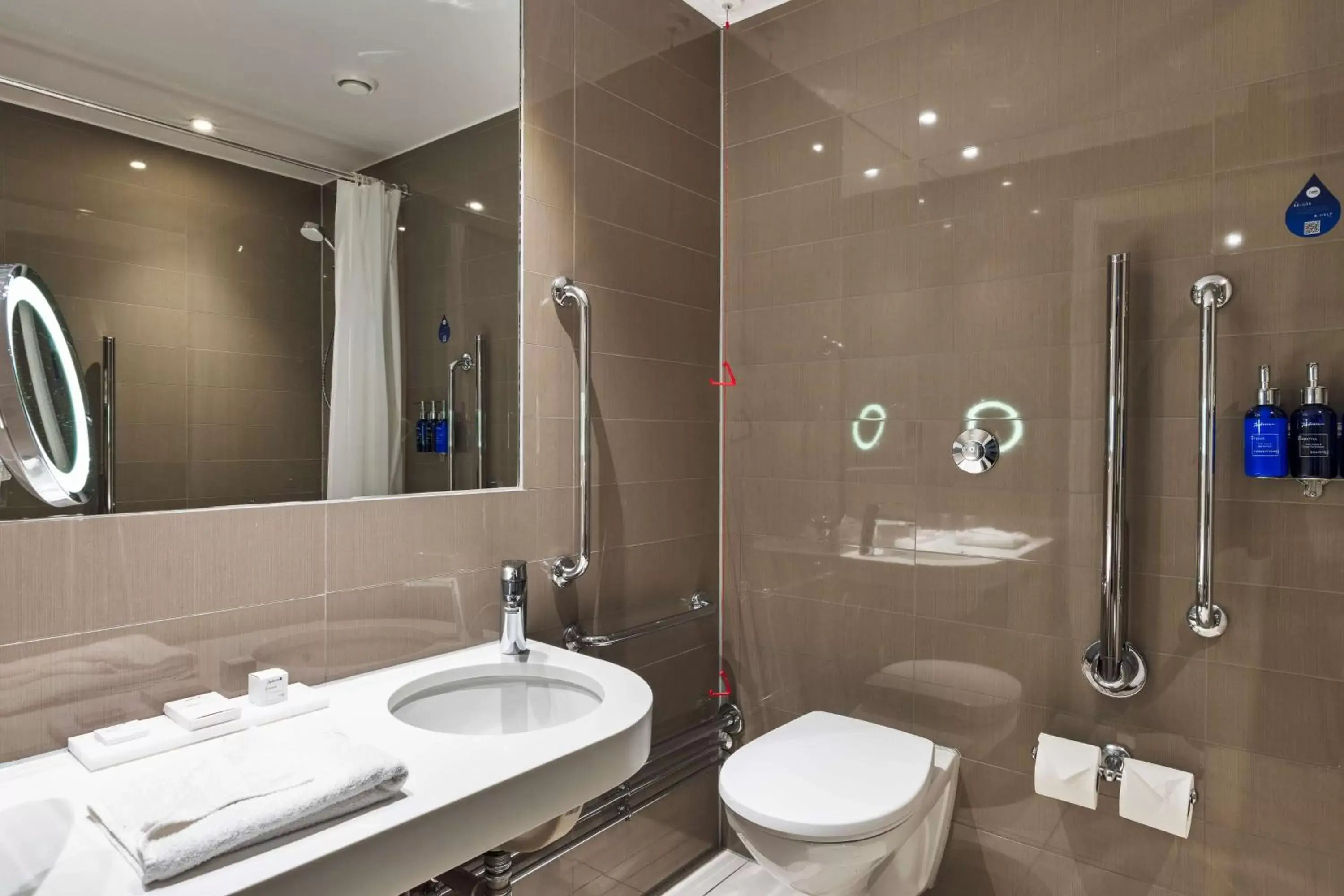 Bathroom in Radisson Blu Hotel, Edinburgh City Centre