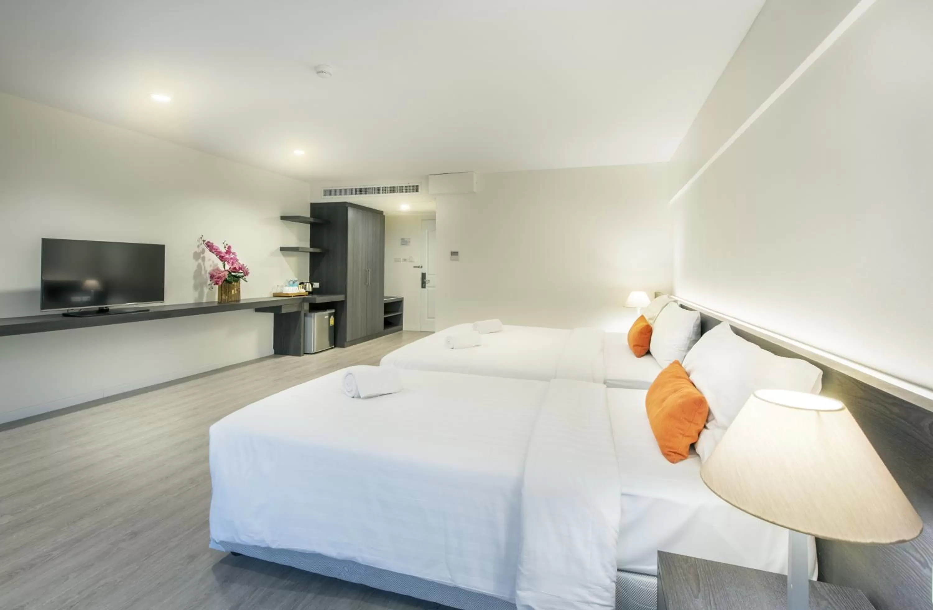 Photo of the whole room, Bed in Le Tada Residence