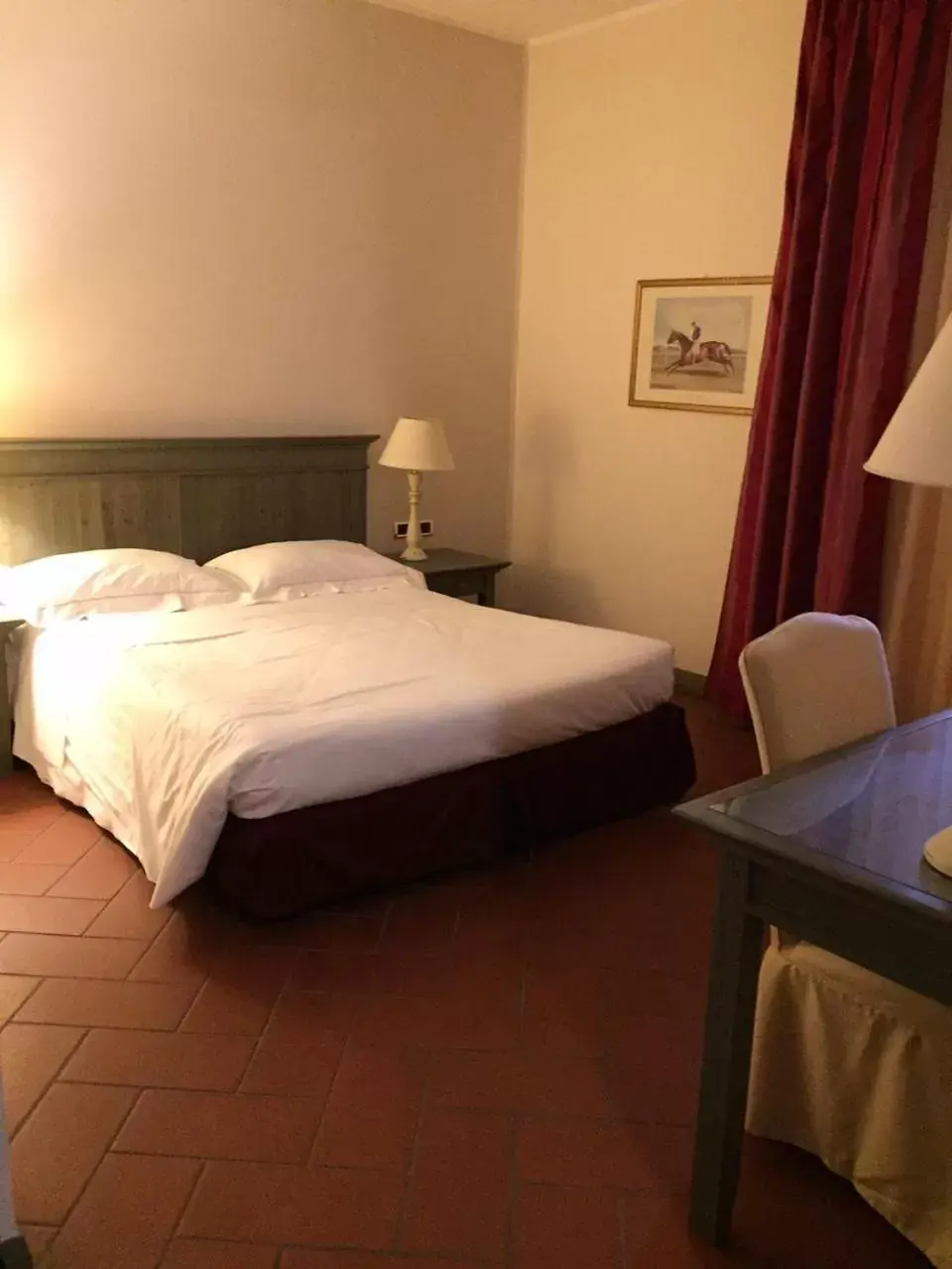 Night, Bed in Bes Hotel Bergamo La Muratella