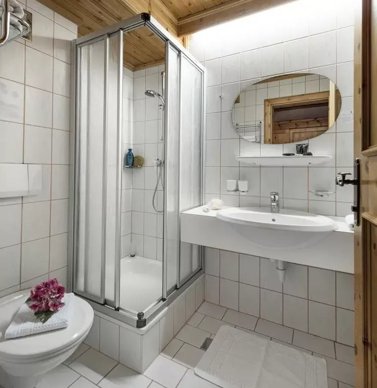 Bathroom in Hotel Hubertushof