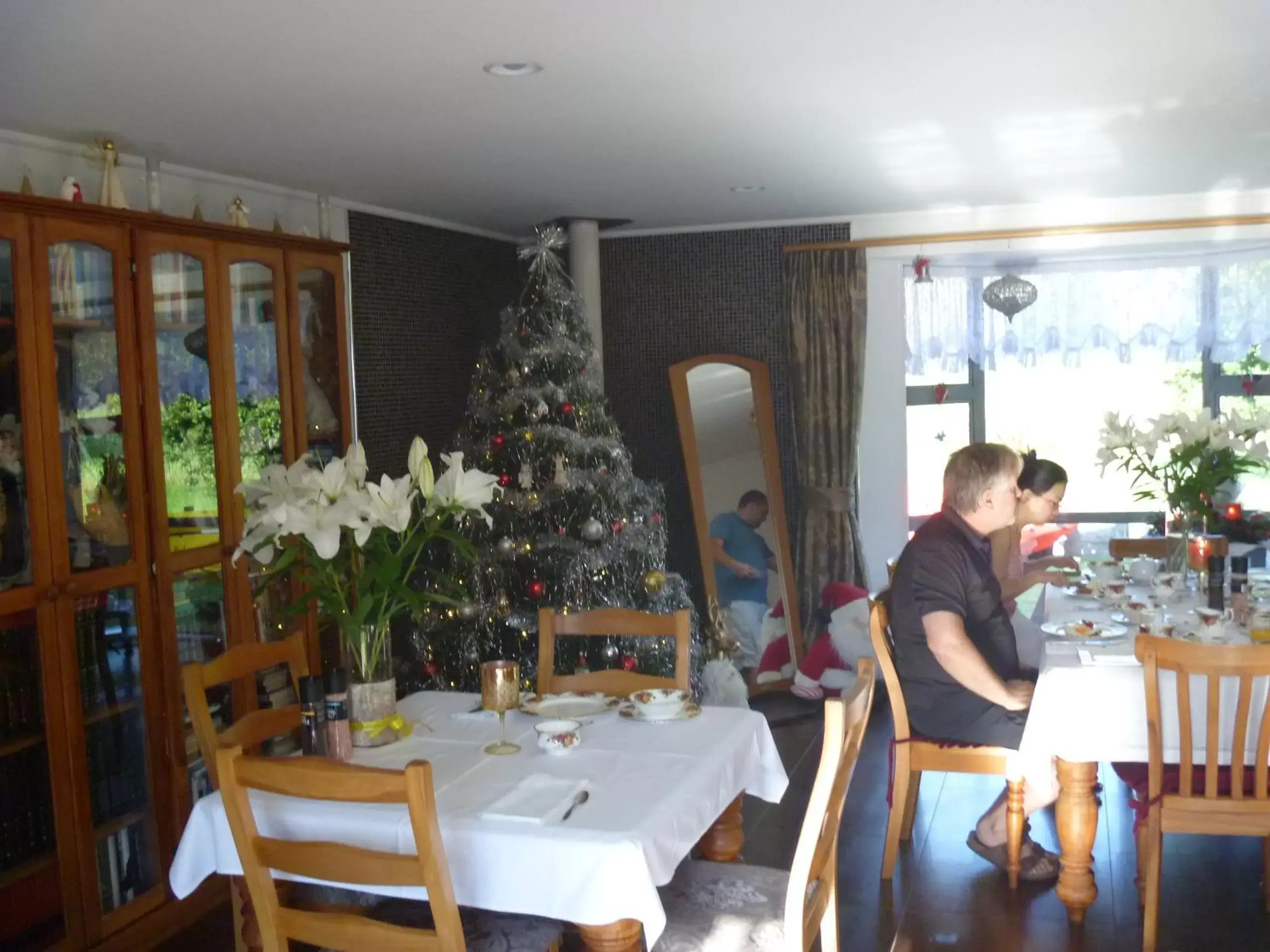 Dining area, Restaurant/Places to Eat in At Parkland Place B&B