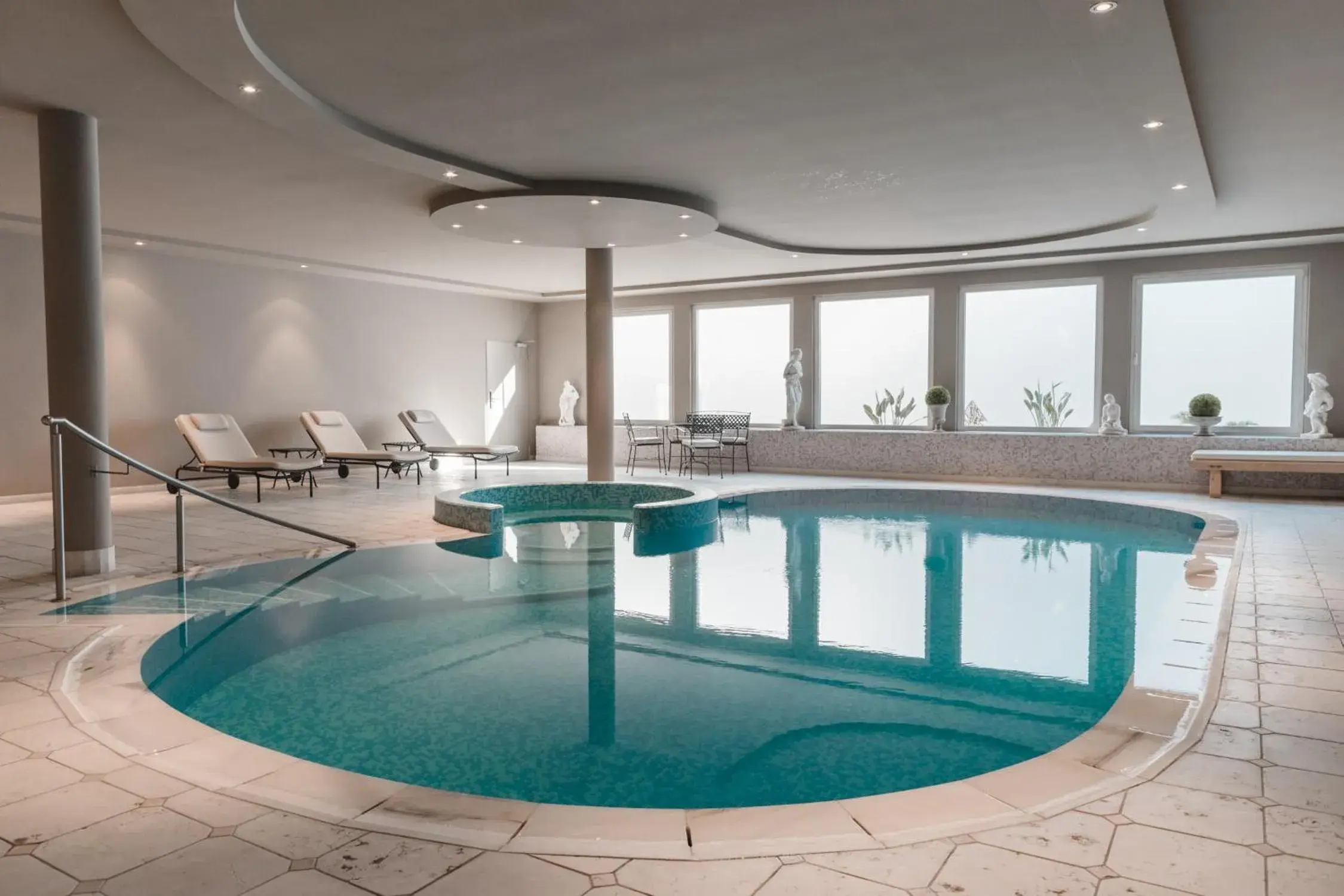 Swimming Pool in Hotel Tiefenbrunn Gardensuites & Breakfast