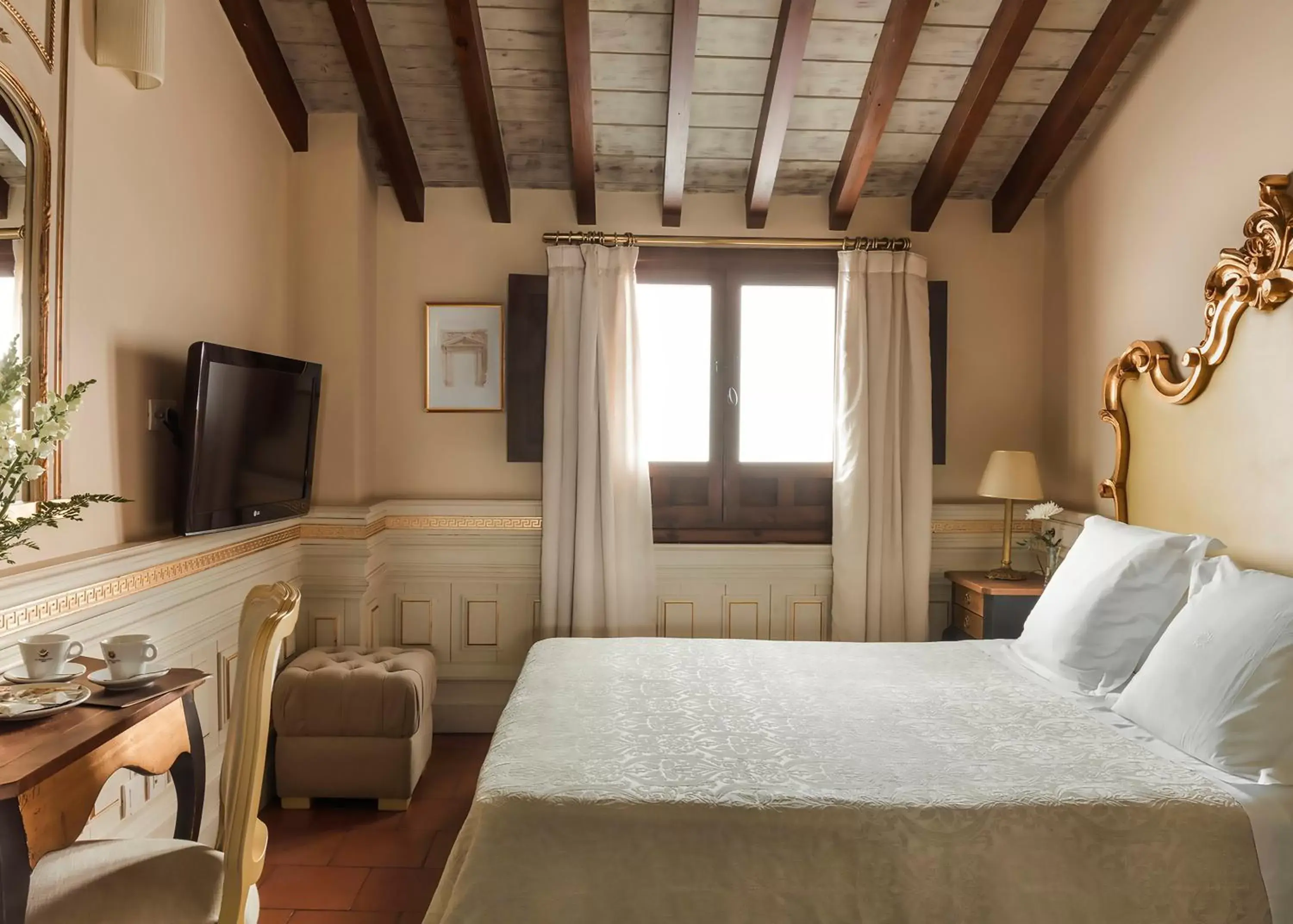 Superior Room in Hotel Casa 1800 Granada