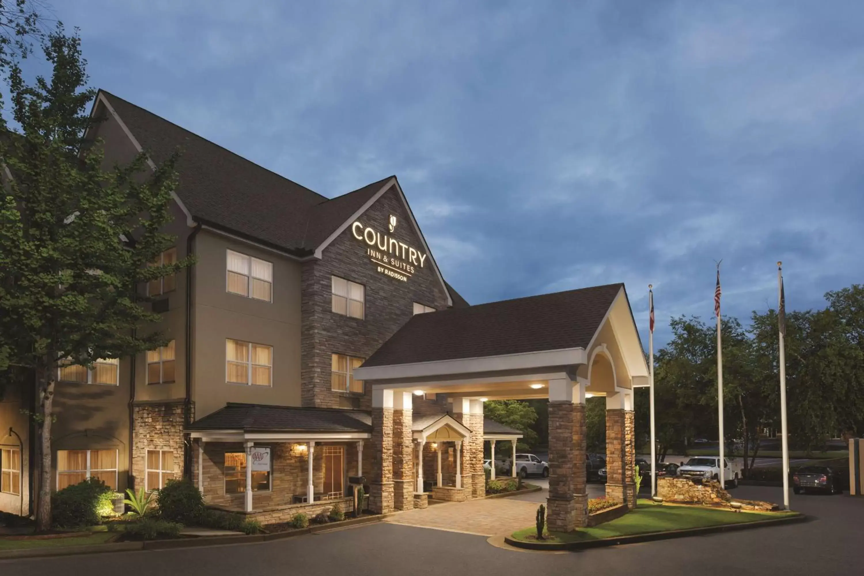 Property Building in Country Inn & Suites by Radisson, Lawrenceville, GA