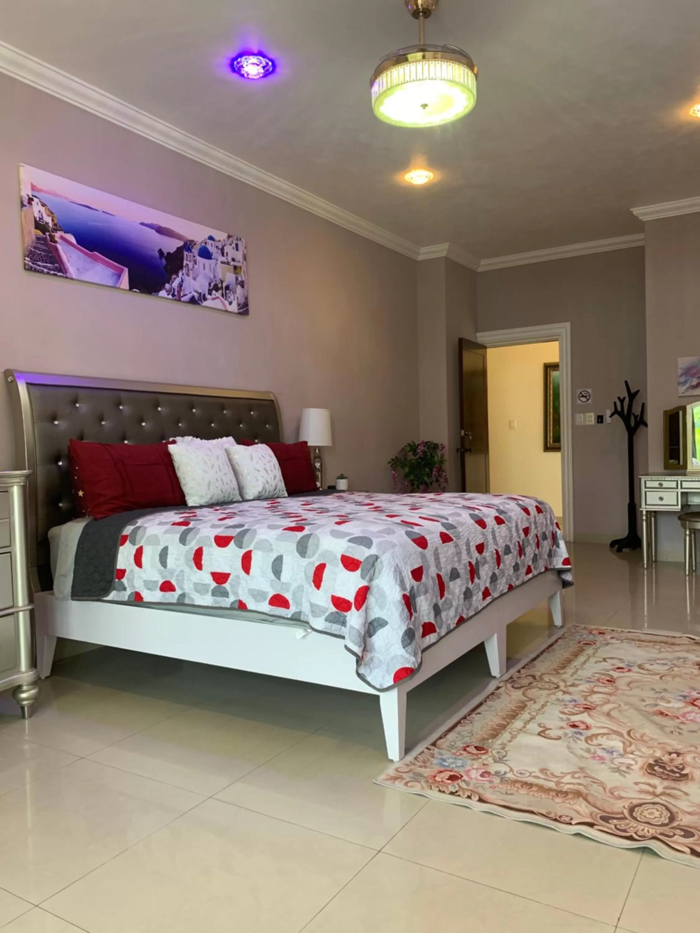 Bed in Villa Segovia Cozumel