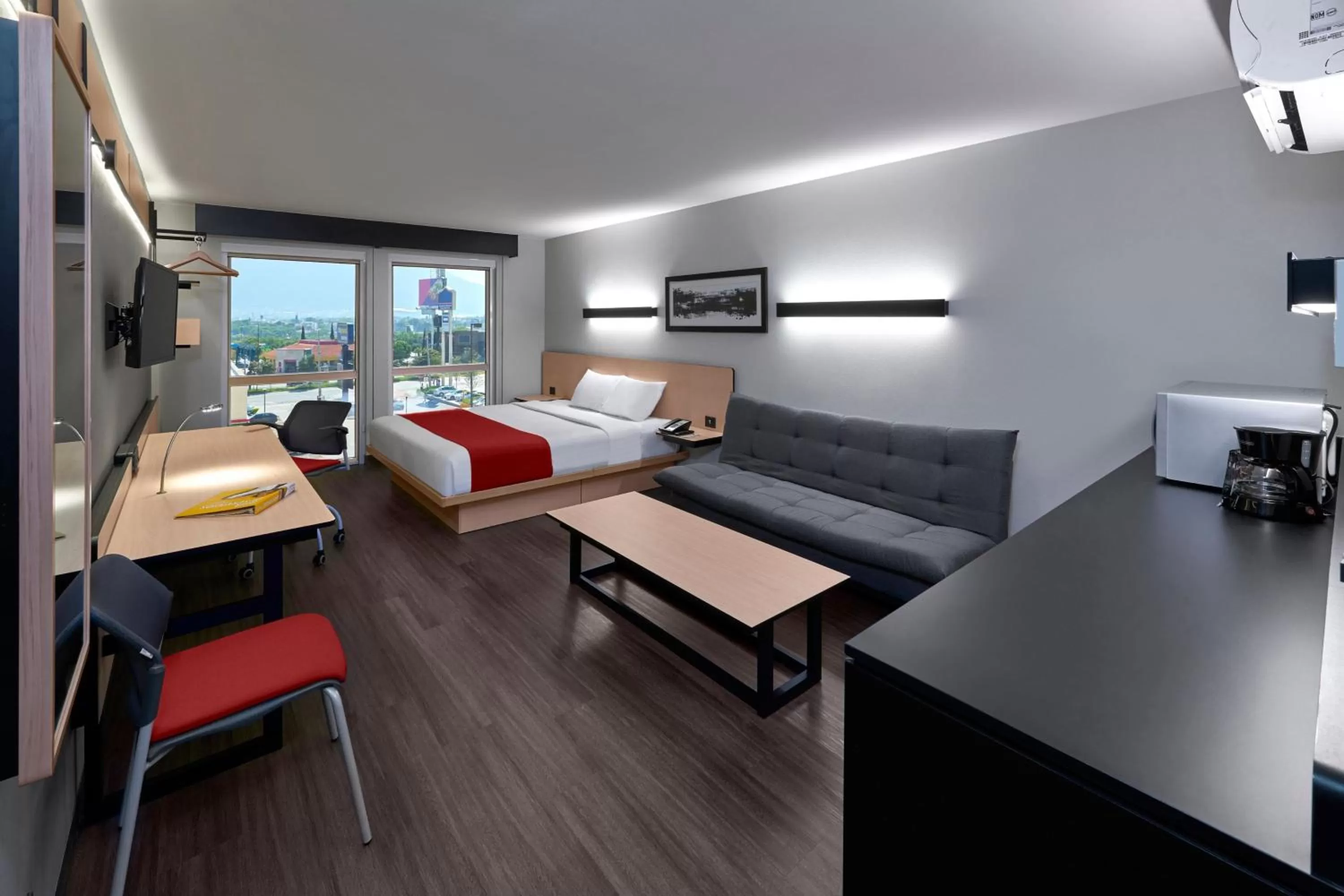 Bedroom, Bed in City Express by Marriott Monterrey Lindavista
