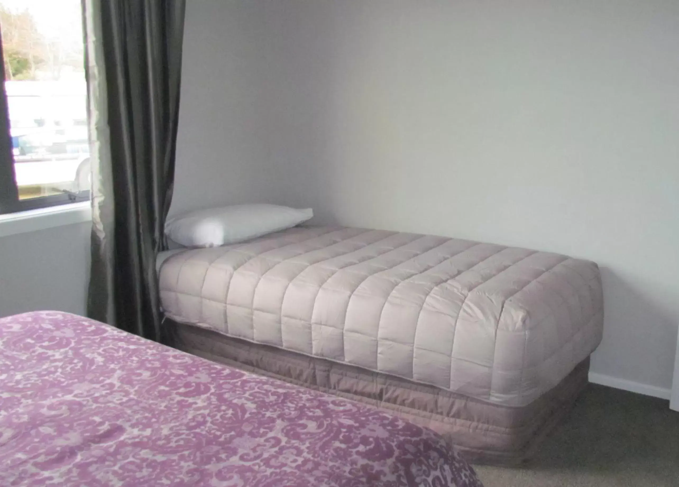 Bed in Birchwood Cottages Bed in Birchwood Cottages