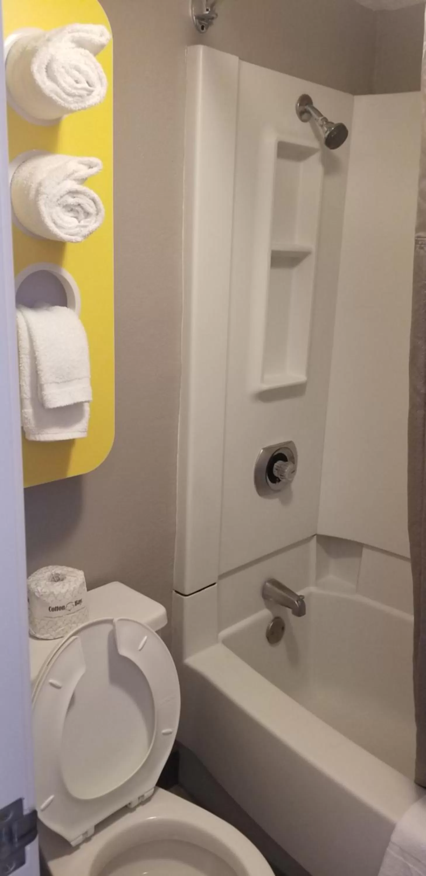 Motel 6-Elk Grove Village, IL - O'Hare