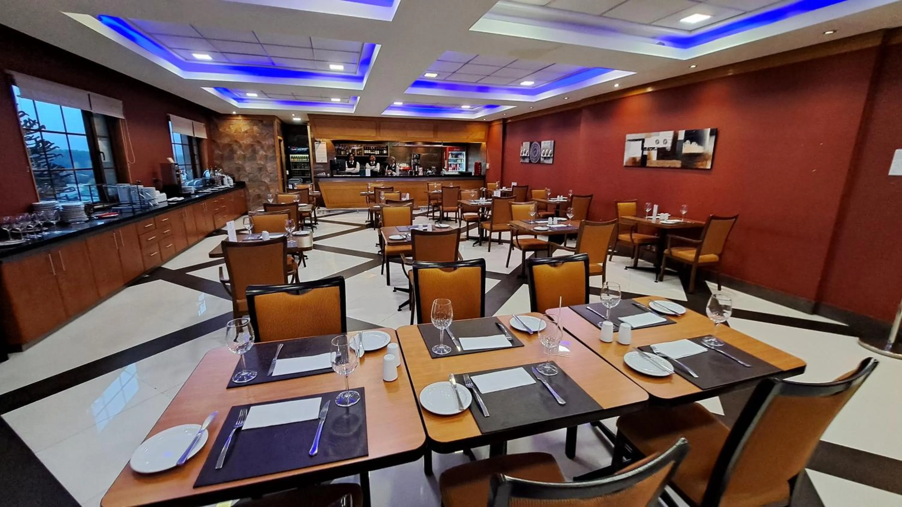 Restaurant/places to eat in Hotel Diego de Almagro Coyhaique