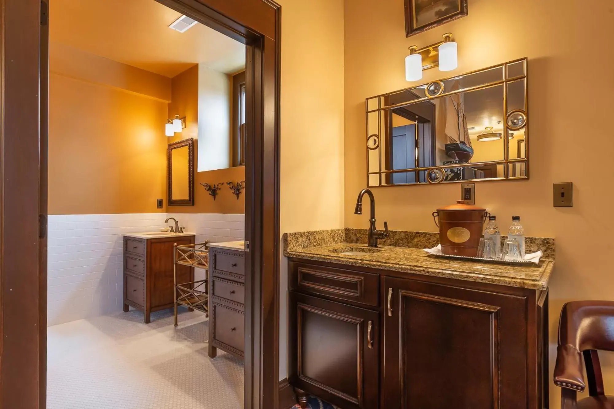 Bathroom in Steele Mansion Inn & Gathering Hub