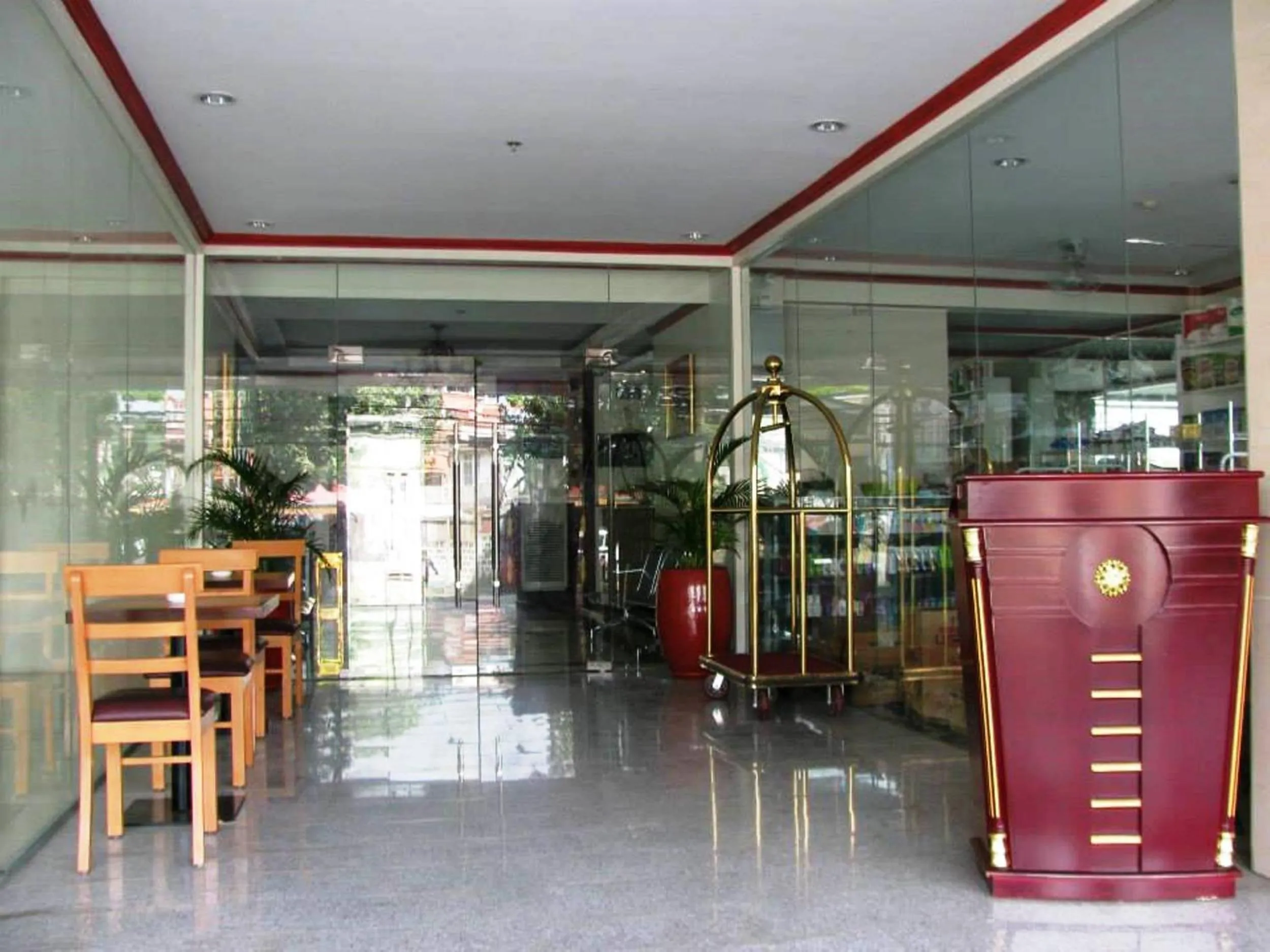 Lobby or reception in Dragon Home Inn