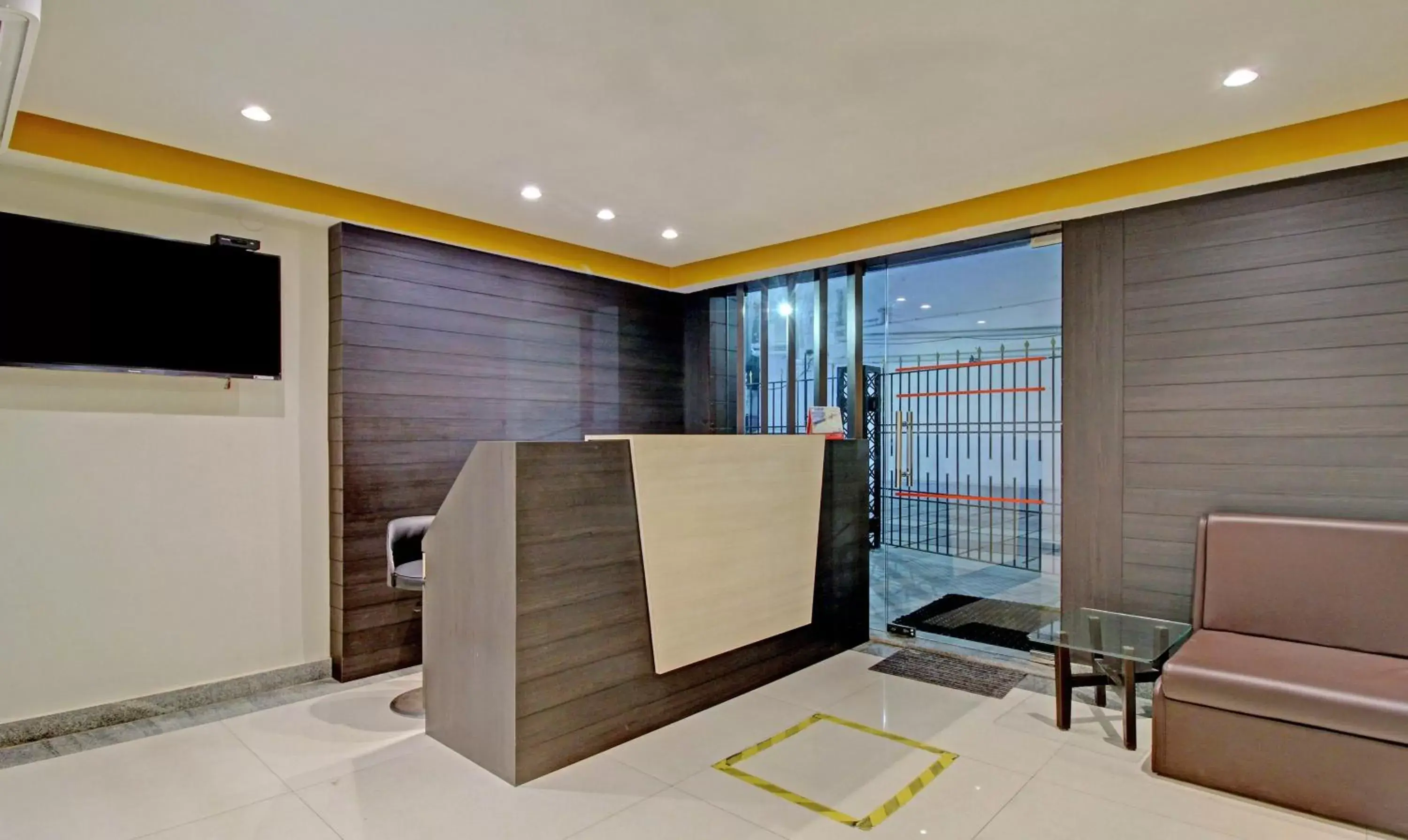 Lobby or reception in Treebo ASL Prime, Gariahat Lobby or reception in Treebo ASL Prime, Gariahat