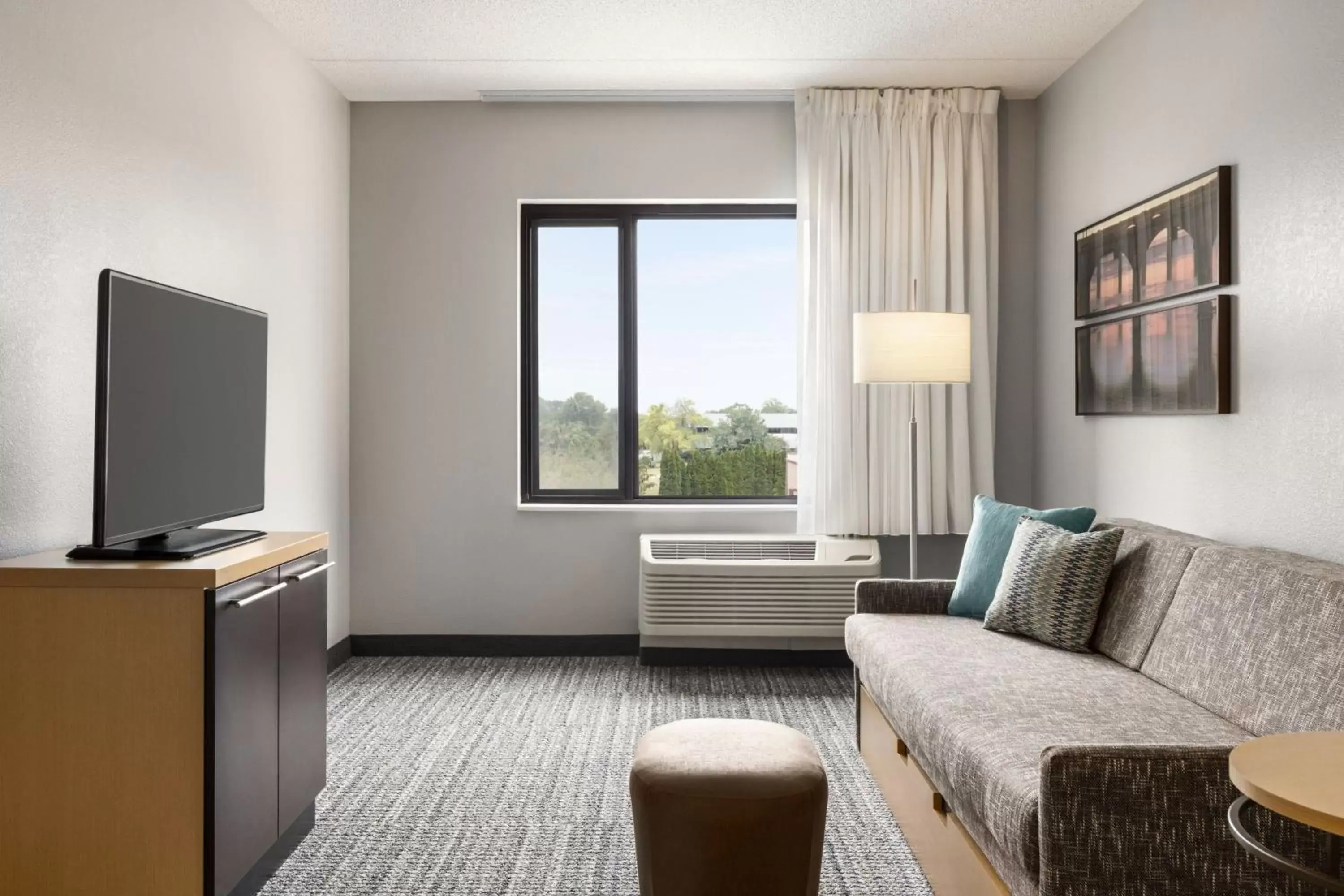 Bedroom, Seating Area in TownePlace Suites by Marriott Harrisburg West/Mechanicsburg
