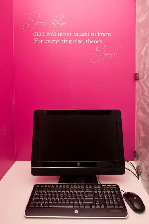 Business facilities in Menlo Park Inn