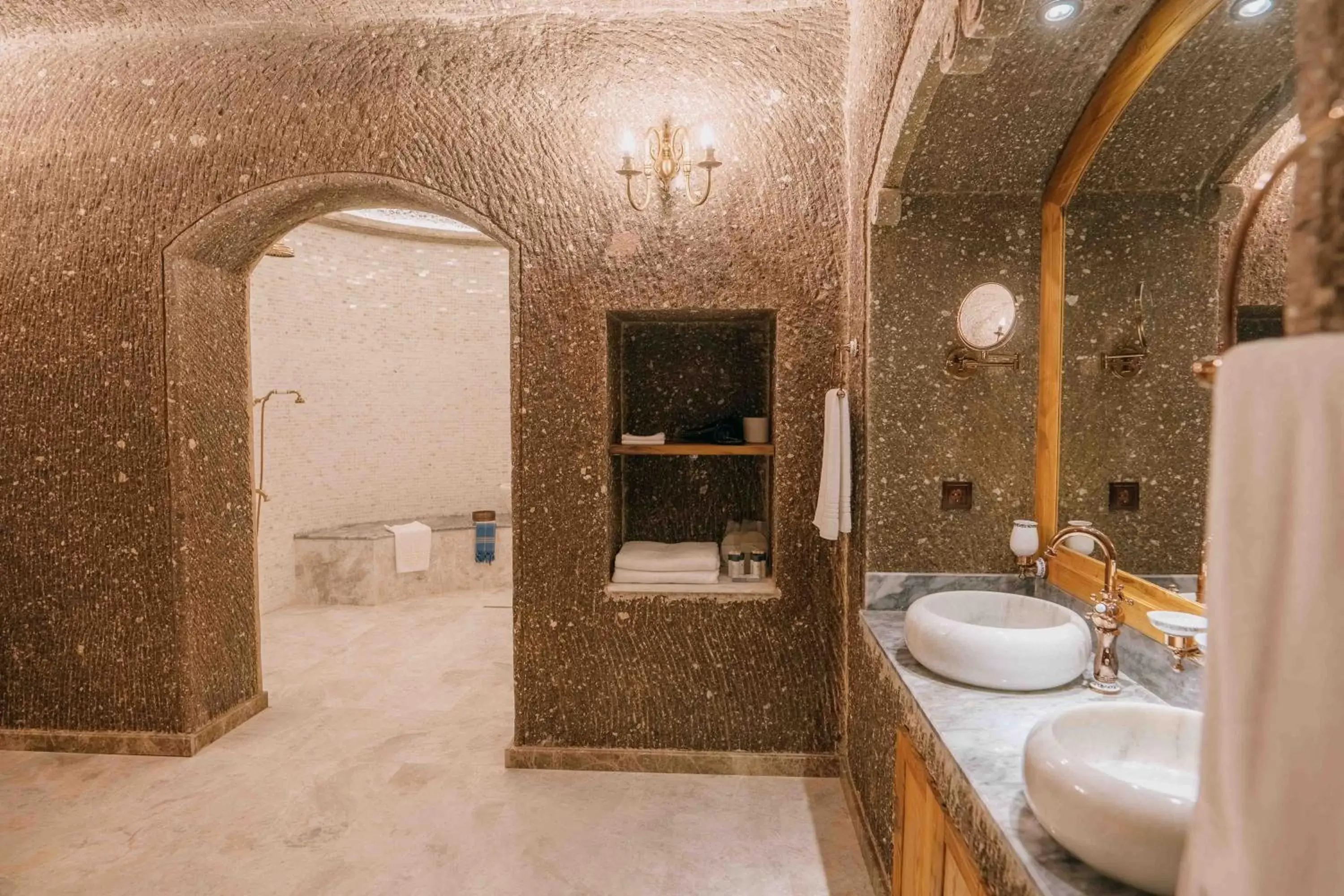 Bathroom in Lunar Cappadocia Hotel