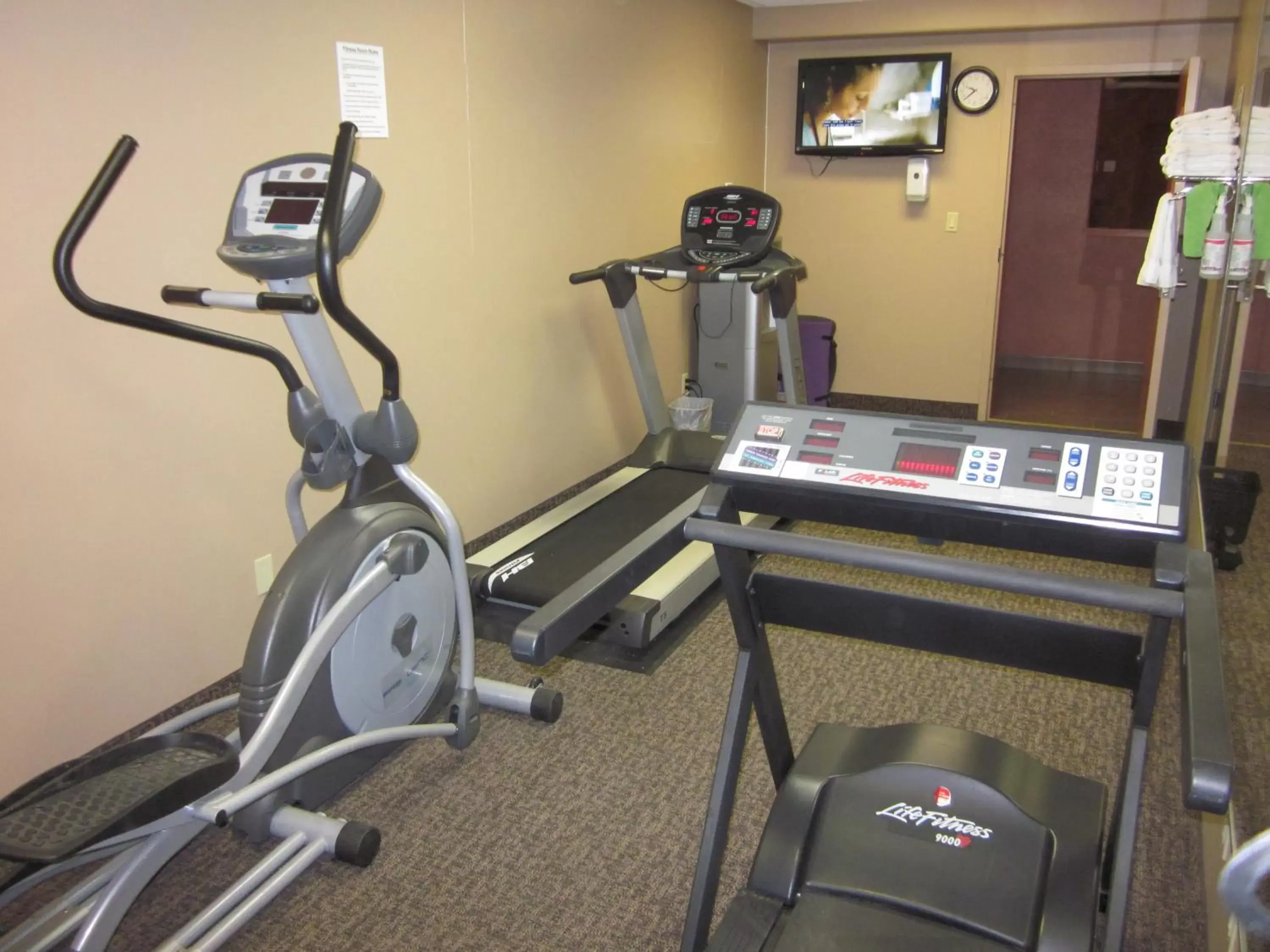 Fitness centre/facilities, Fitness Center/Facilities in Franklin Suite Hotel