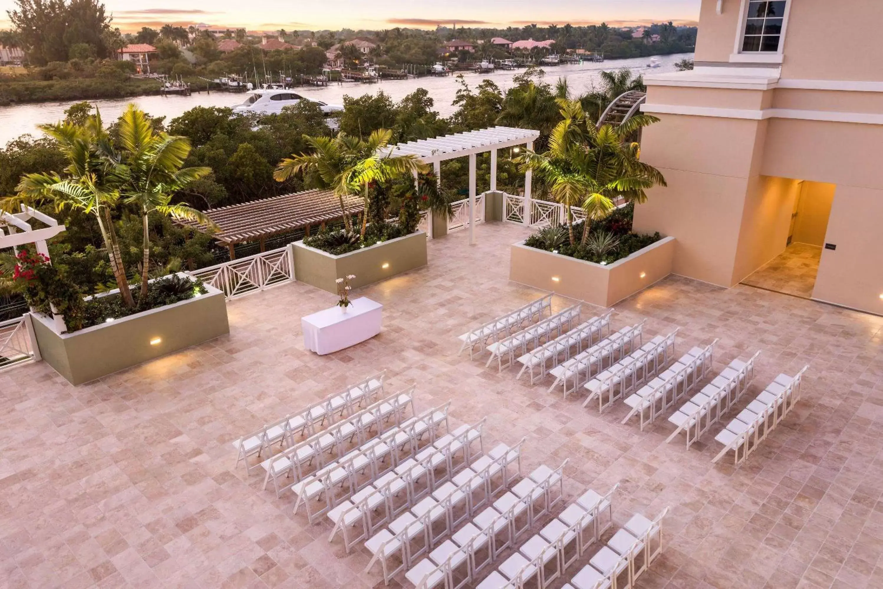 Banquet/Function facilities, Pool View in Wyndham Grand Jupiter at Harbourside Place