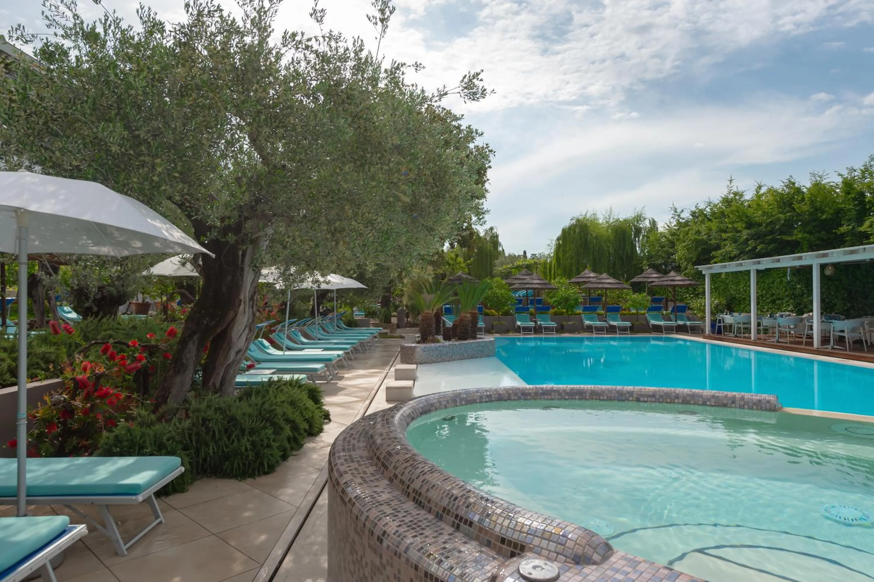 Swimming pool in Olivi Hotel & Natural Spa