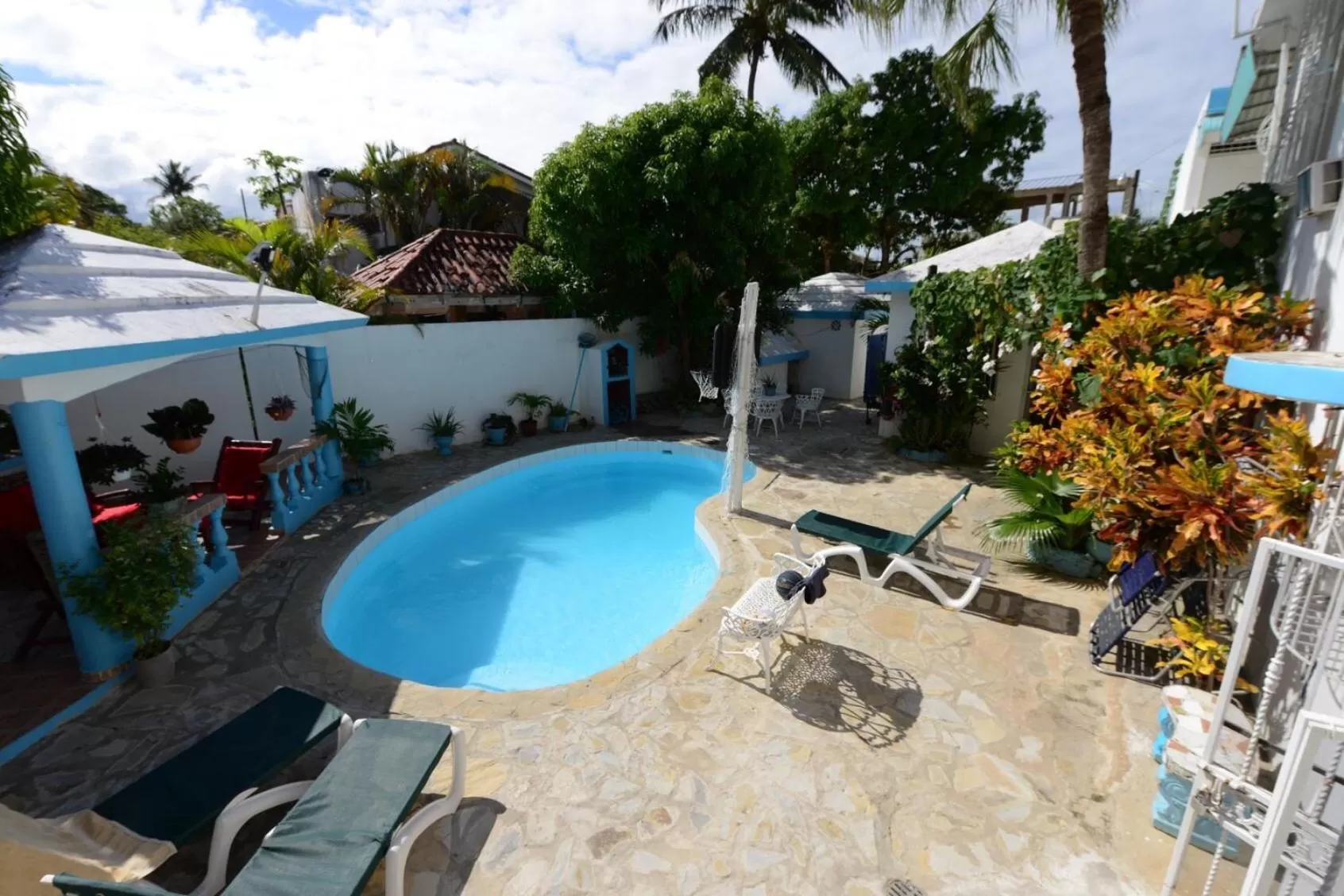 Swimming pool in Villa Antonia 16