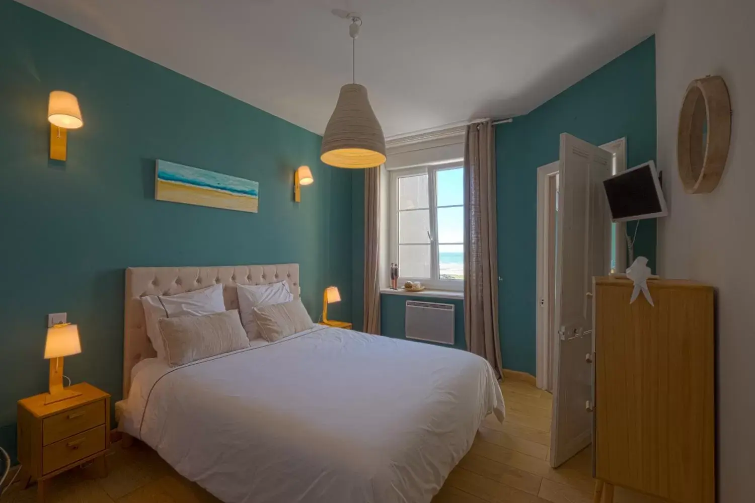 Deluxe Double Room with Shower in Le Nautilus