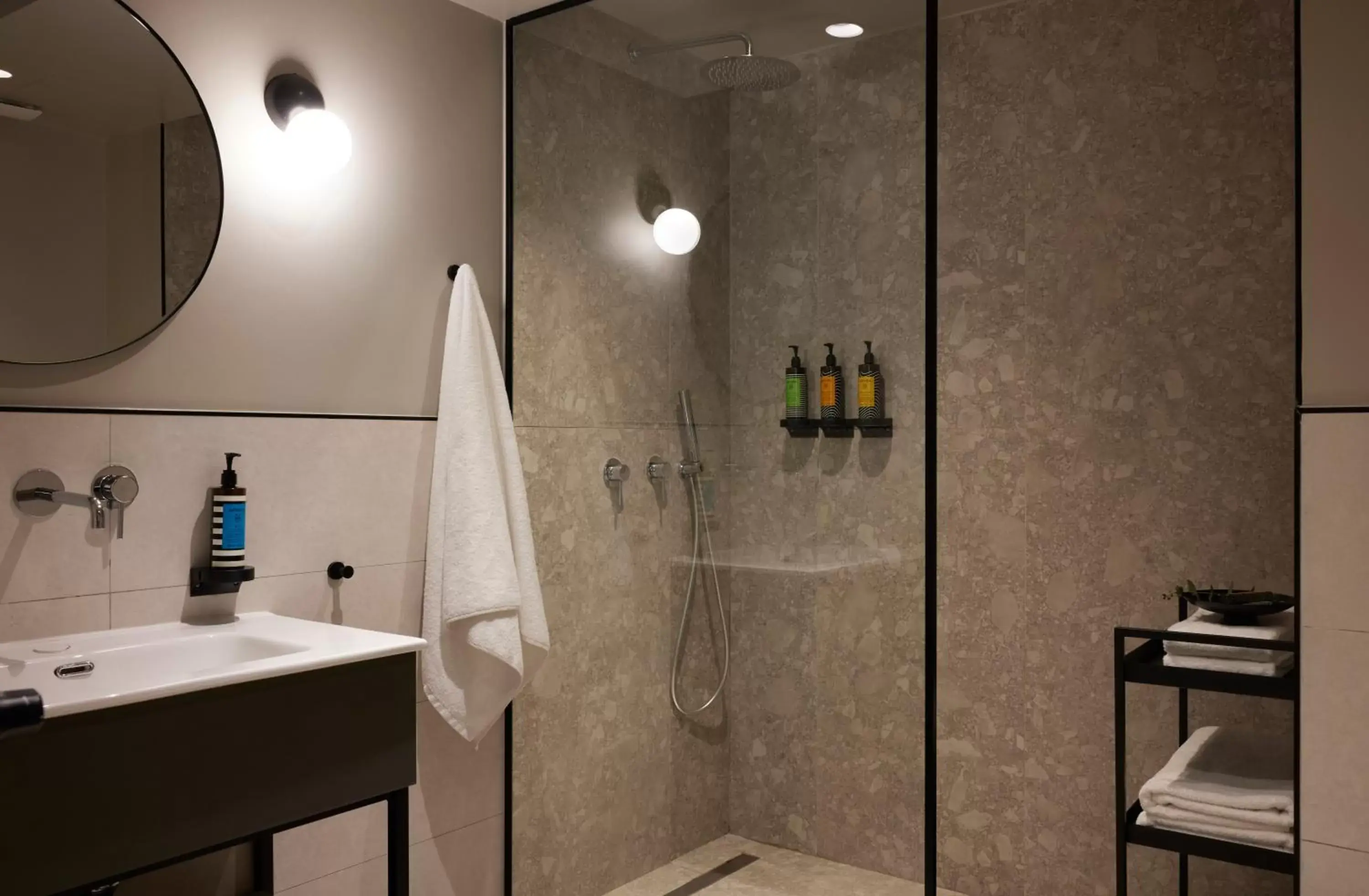 Shower, Bathroom in Noa Hotel
