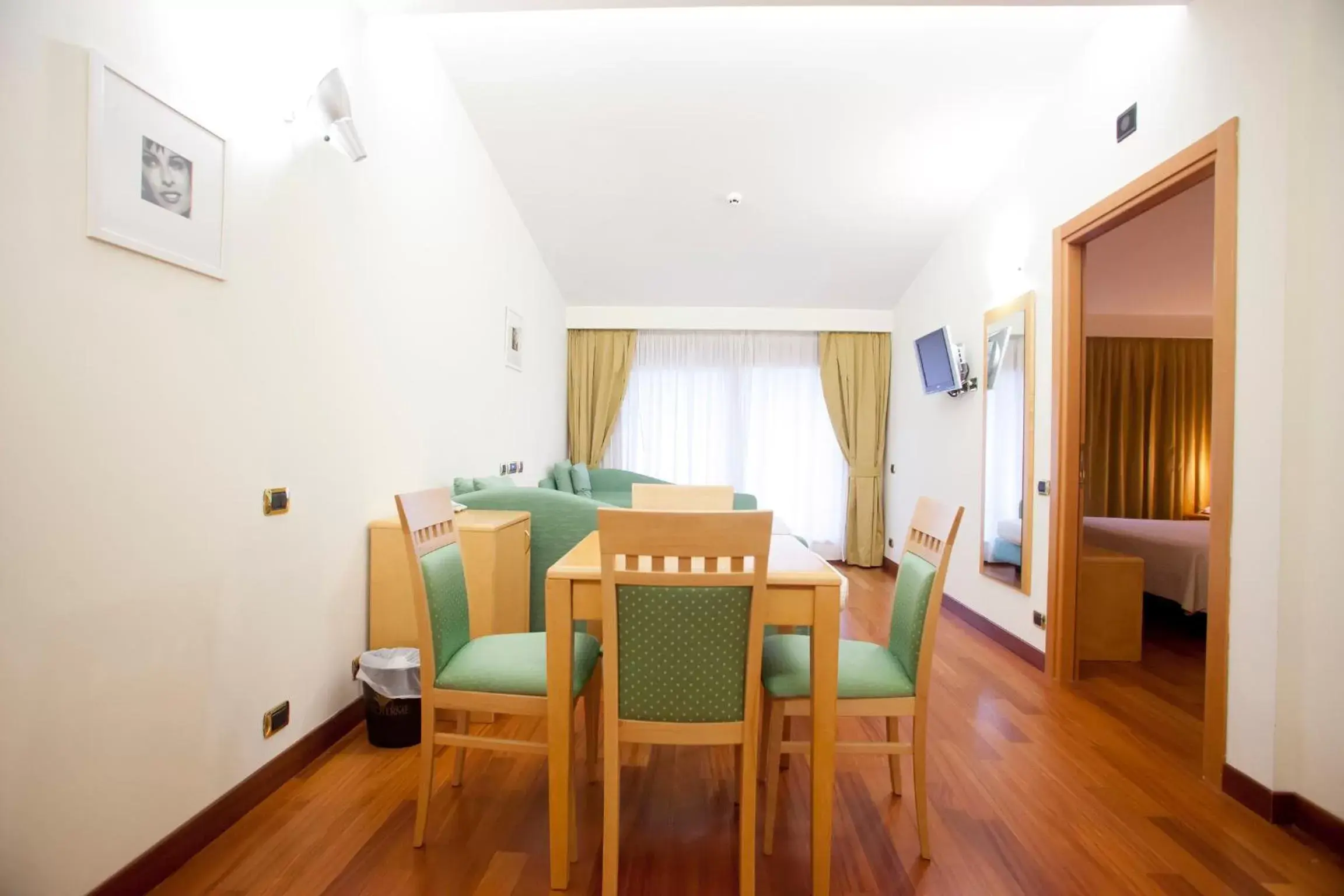 Living room, Dining Area in Ròseo Euroterme Wellness Resort