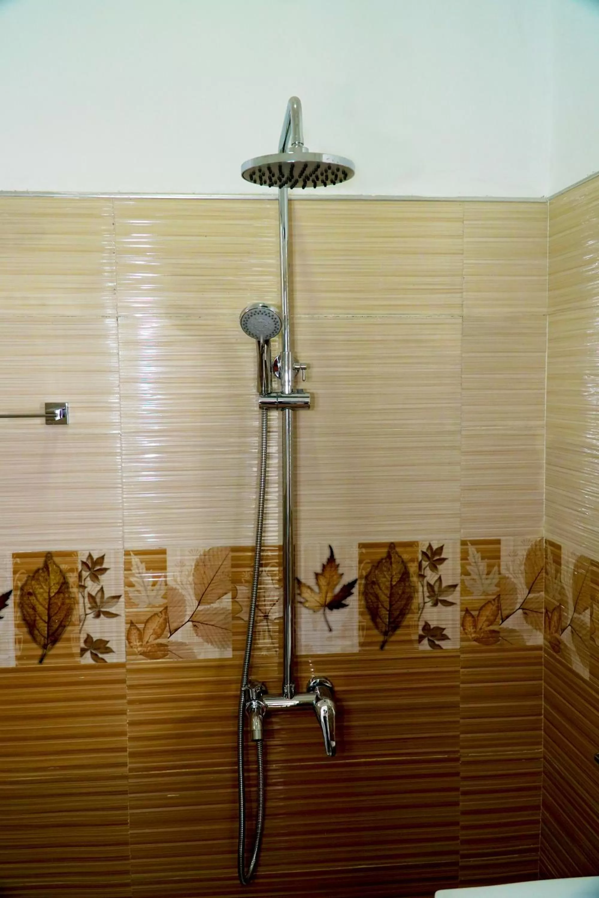 Property building, Bathroom in Airport 4 Season Transit Hotel