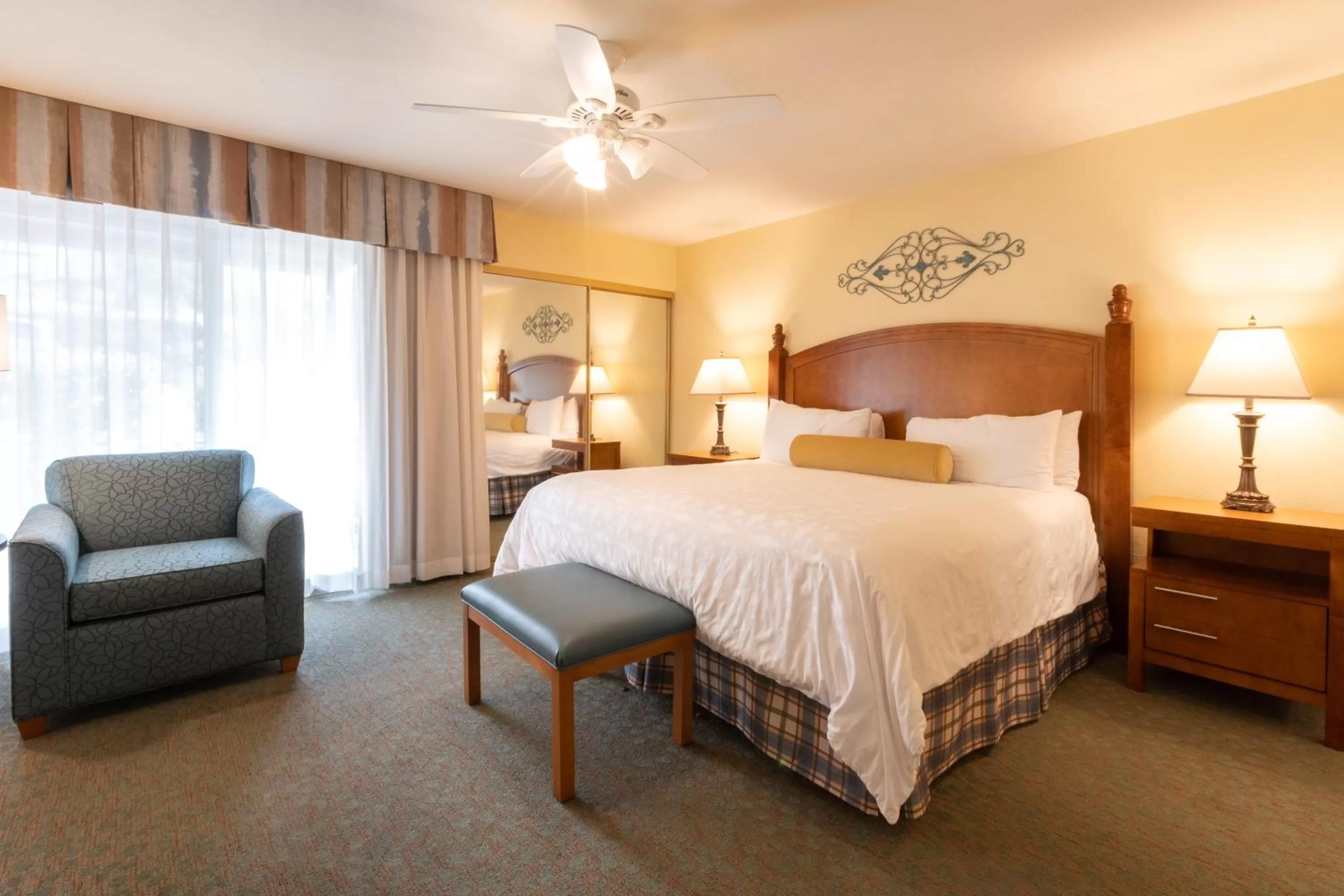 One-Bedroom Suite in San Diego Country Estates