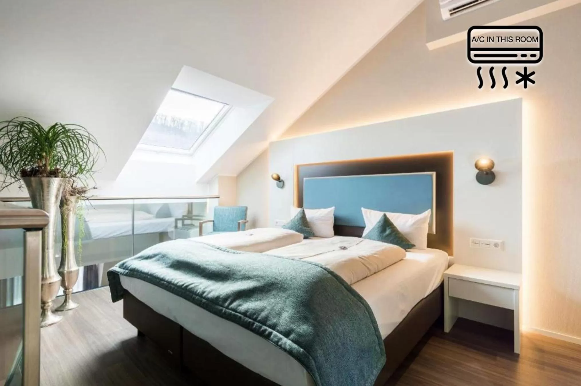 Bed in Stadthotel Freiburg Kolping Hotels & Resorts