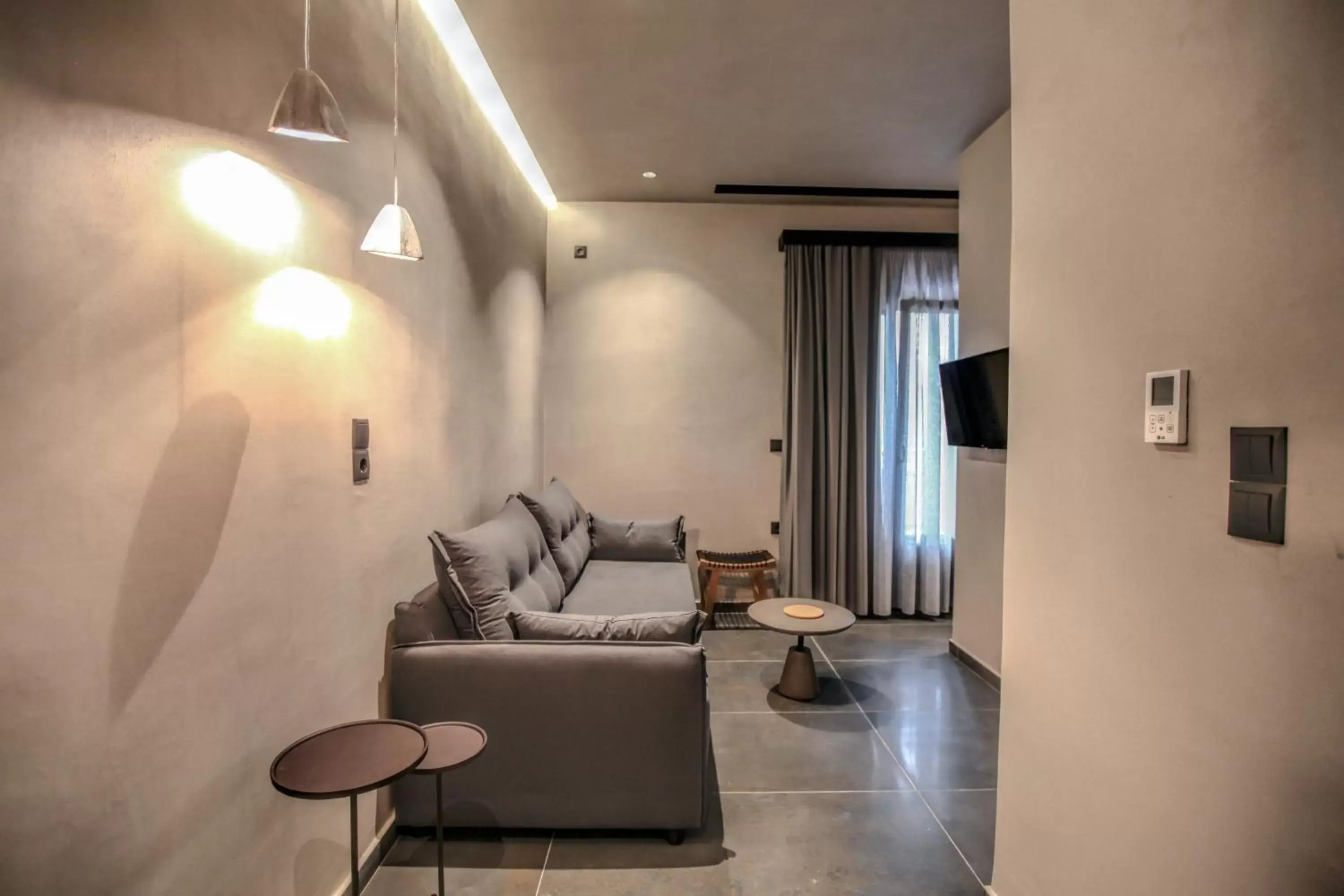 Living room, Seating Area in Meteora Heaven and Earth Kastraki premium suites