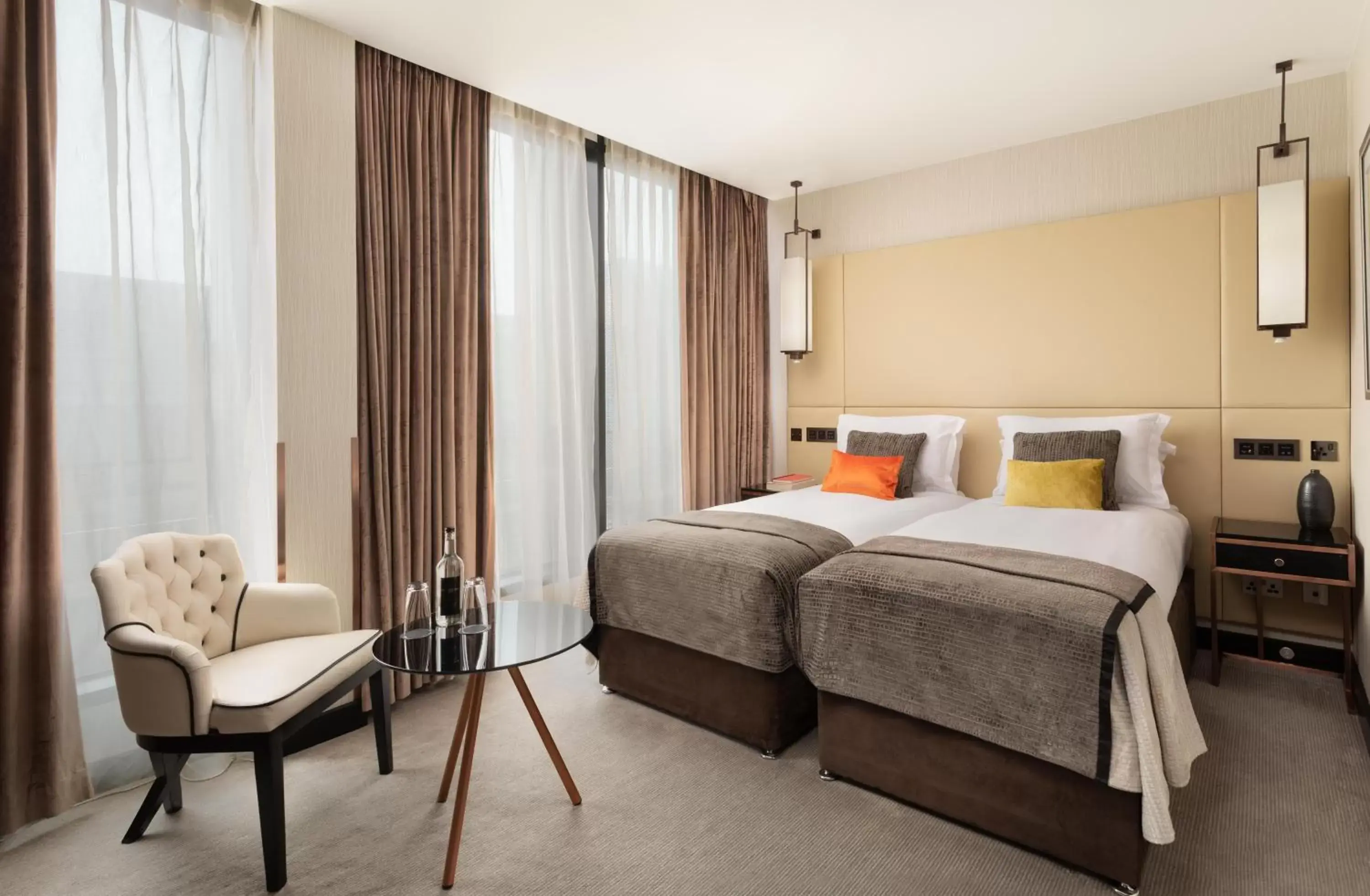 Bed in Montcalm Royal London House-City of London