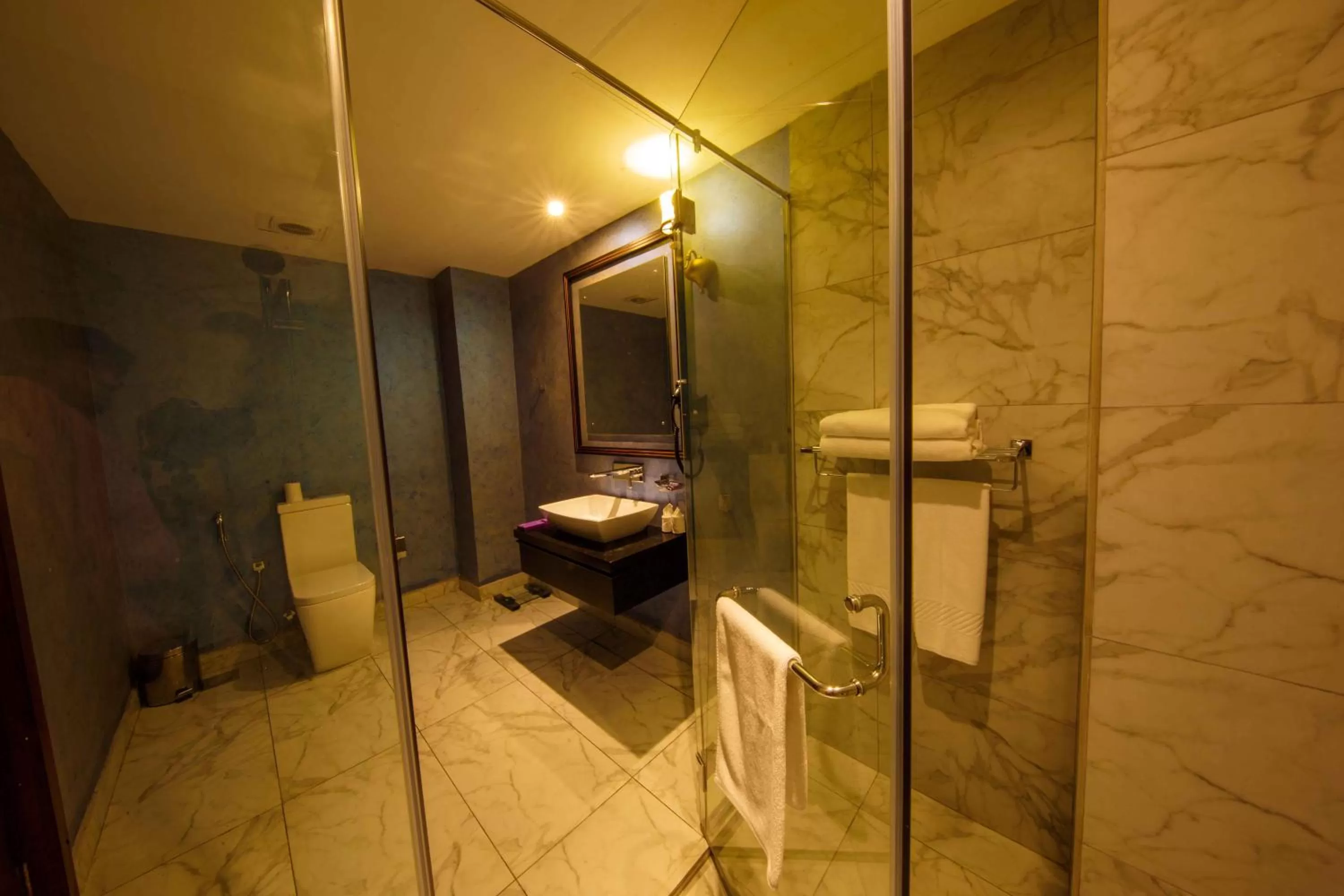 Bathroom in The Steuart by Citrus