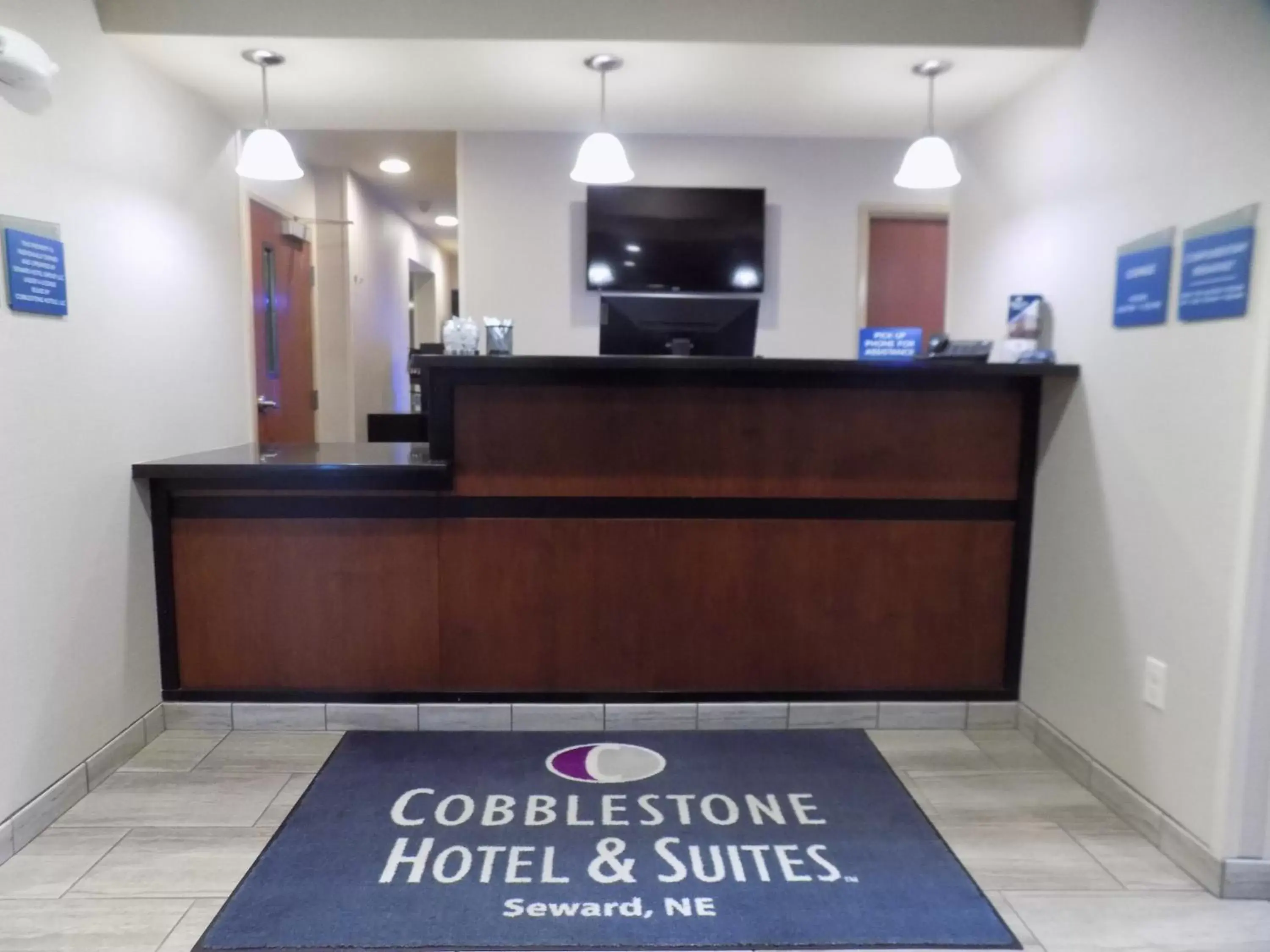 Lobby or reception in Cobblestone Hotel & Suites - Seward Lobby or reception in Cobblestone Hotel & Suites - Seward