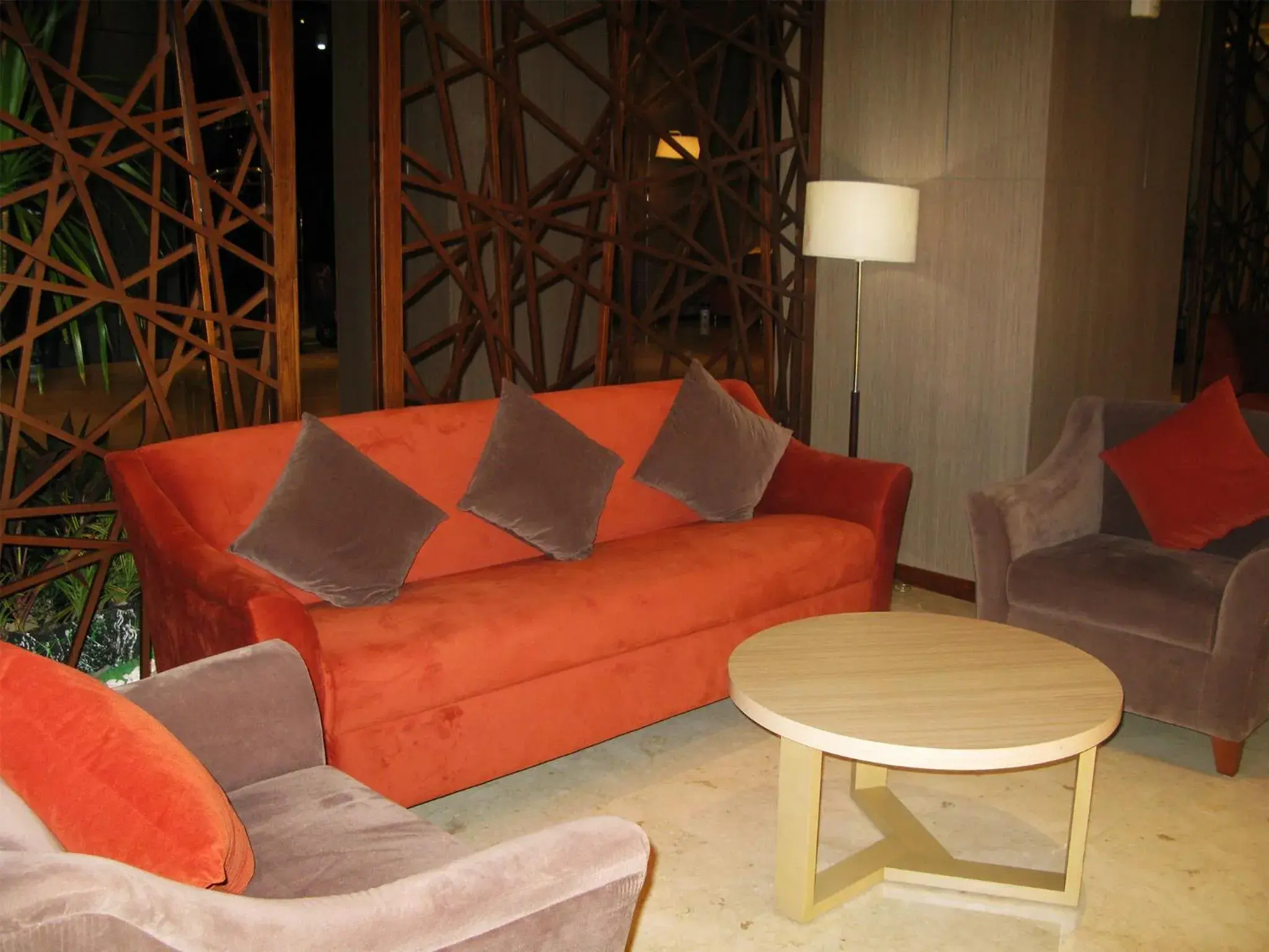 Lounge or bar, Seating Area in Gammara Hotel Makassar