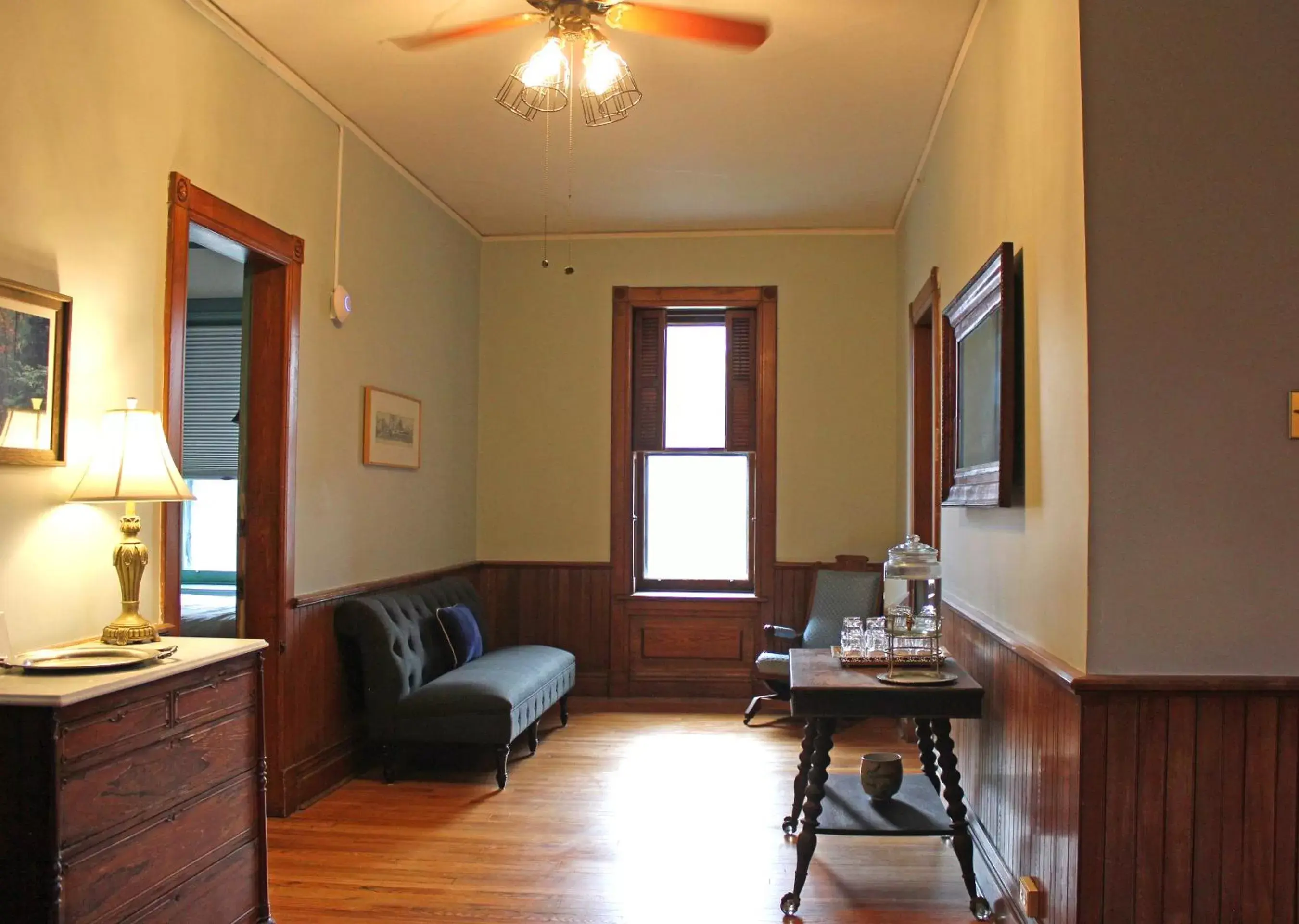 Seating Area in William Henry Miller Inn