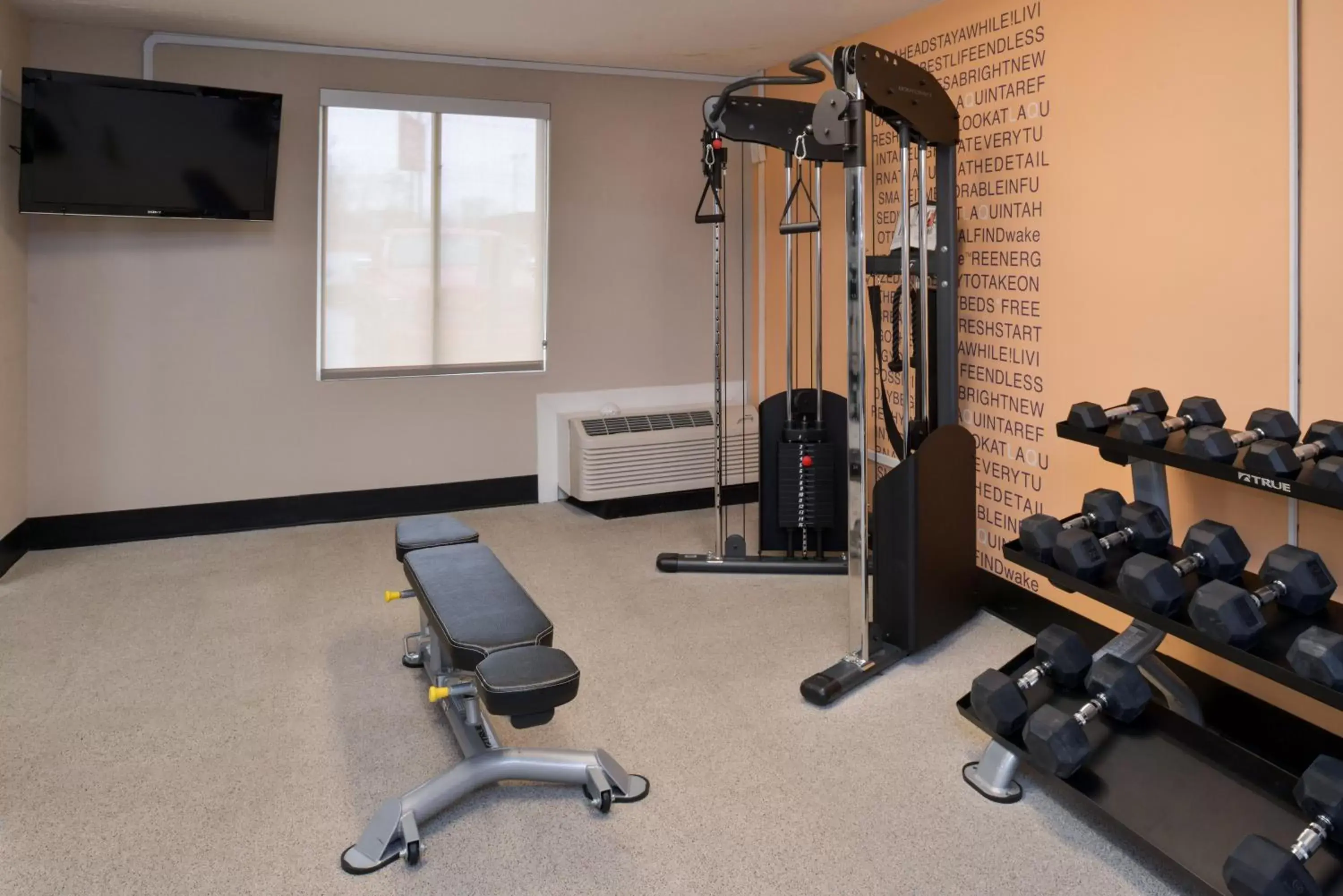 Fitness centre/facilities, Fitness Center/Facilities in La Quinta by Wyndham Indianapolis South