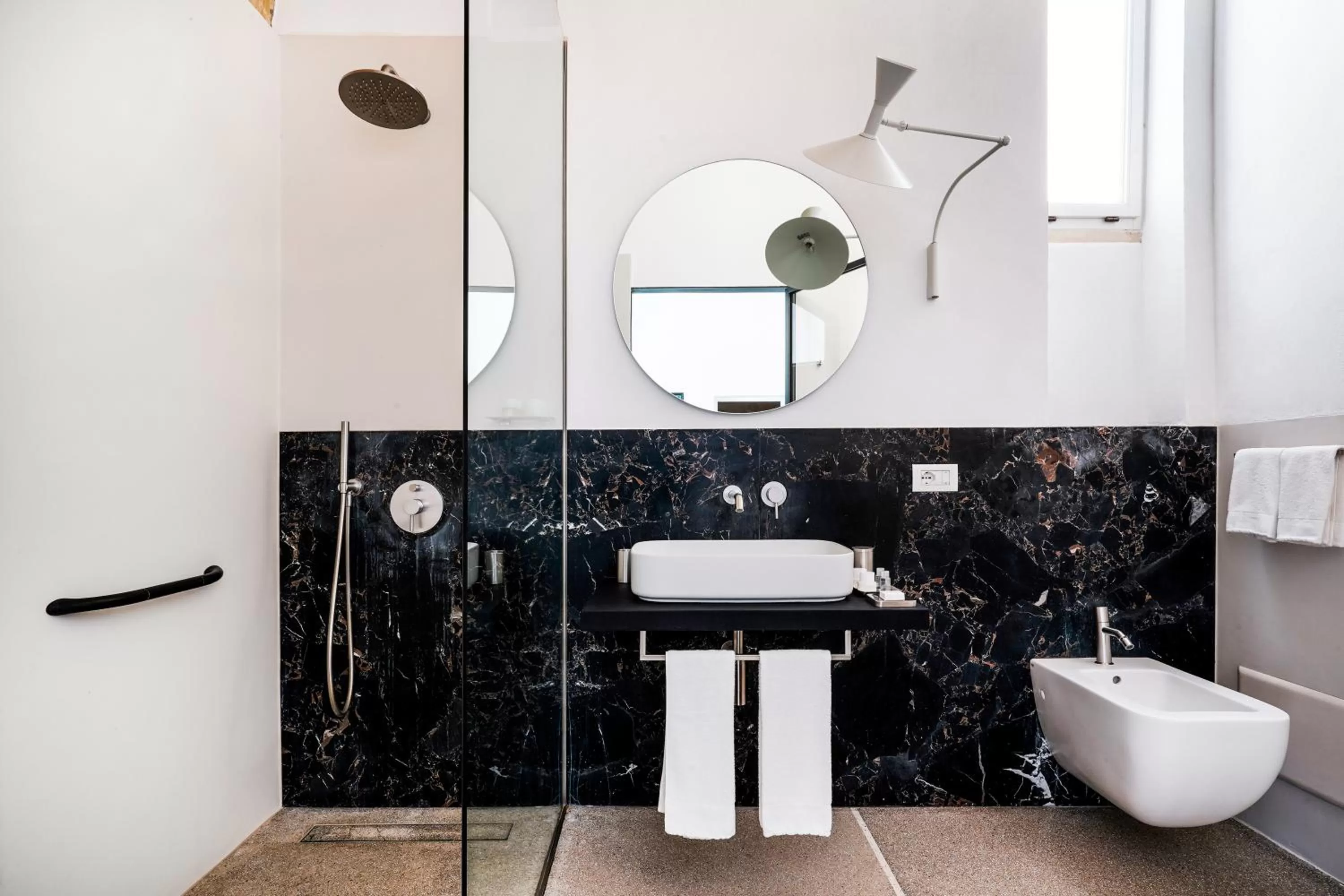 Bathroom in Palazzo De Noha - Boutique Hotel