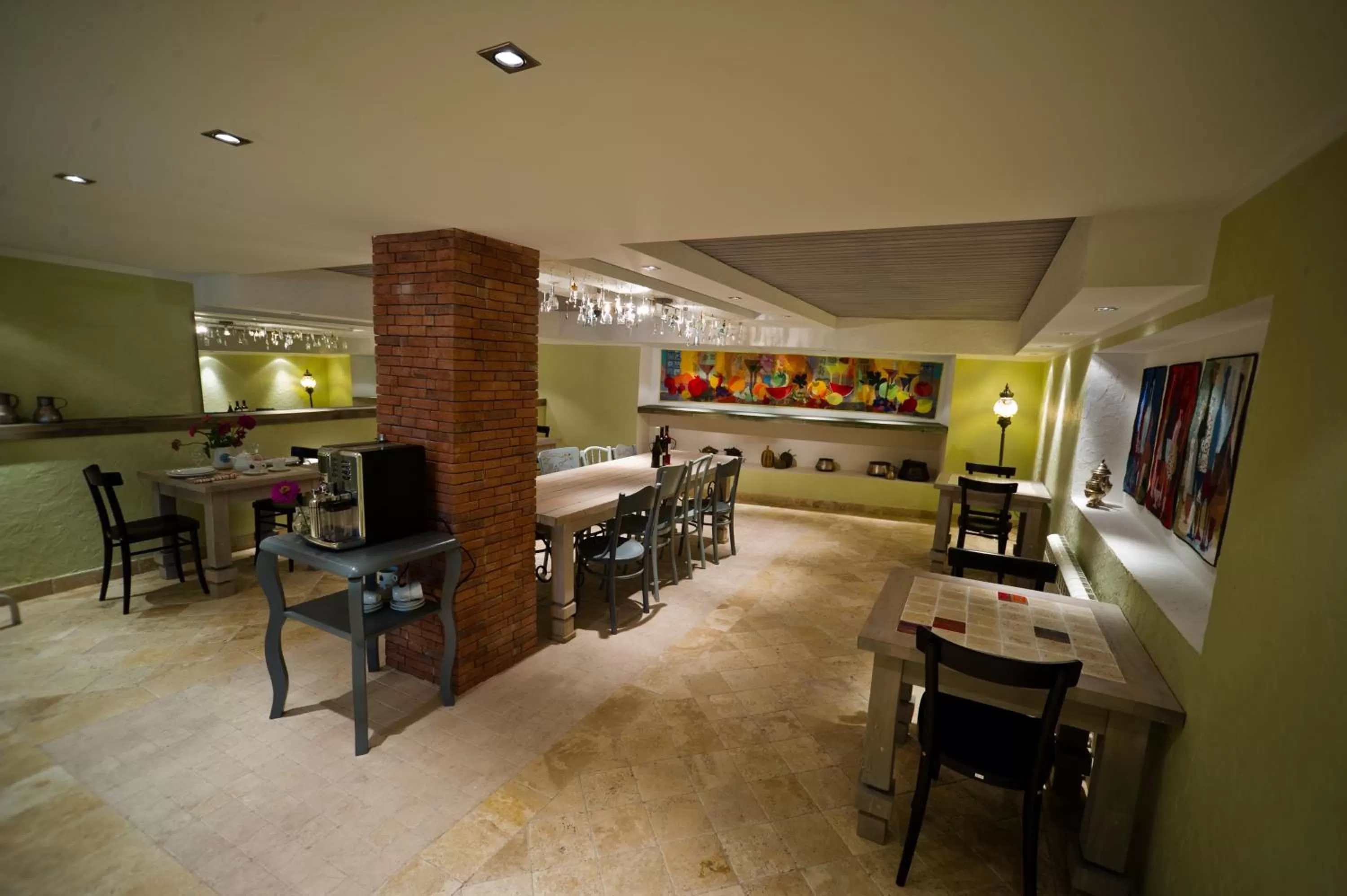 Kitchen or kitchenette in No12 Boutique Hotel