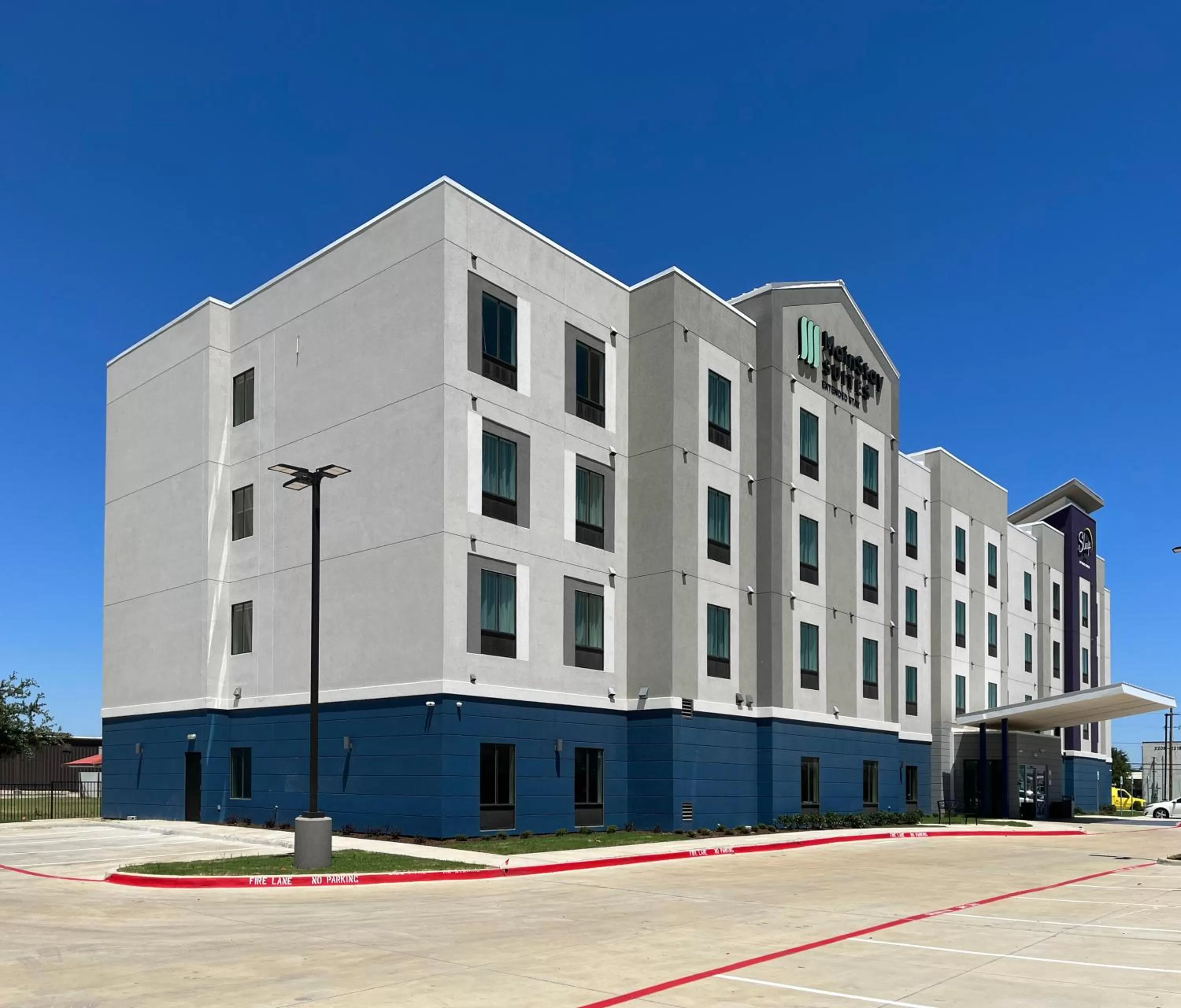 Property building in MainStay Suites Dallas Northwest - Irving