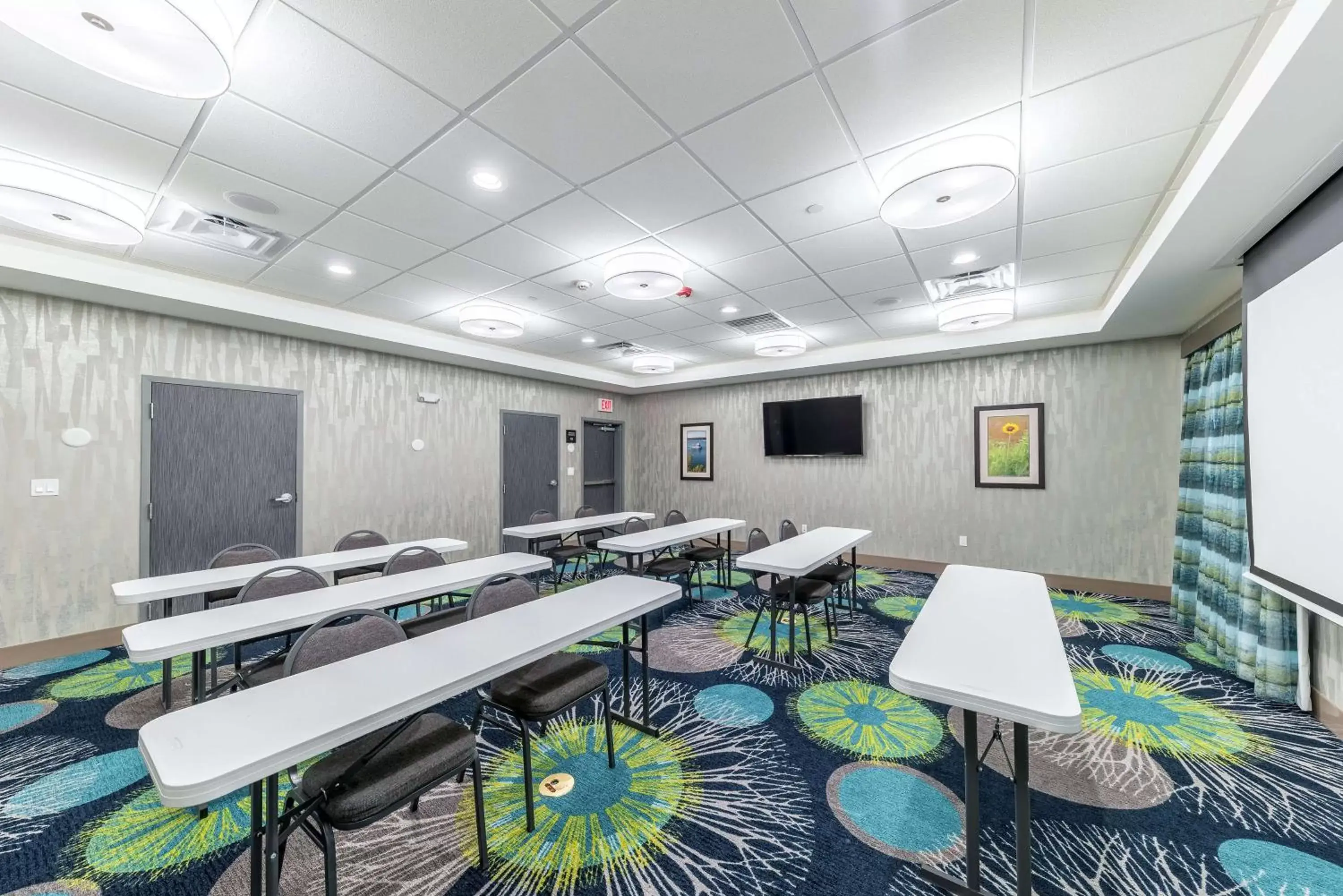 Meeting/conference room in Hampton Inn & Suites Pryor, Ok