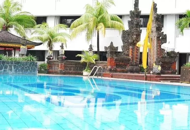 Swimming Pool in Grand Sahid Jaya CBD