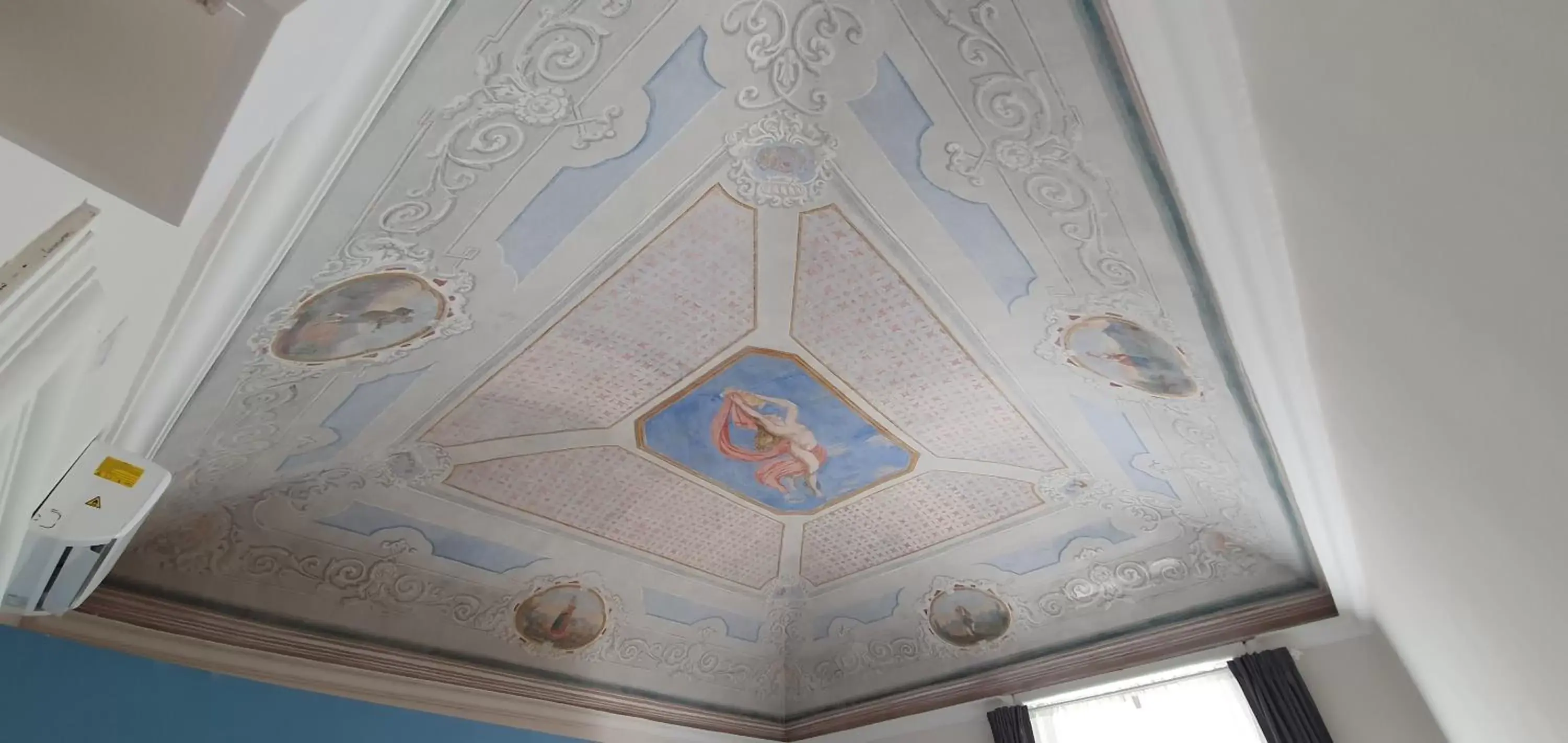 Decorative detail in Palazzo del Verga