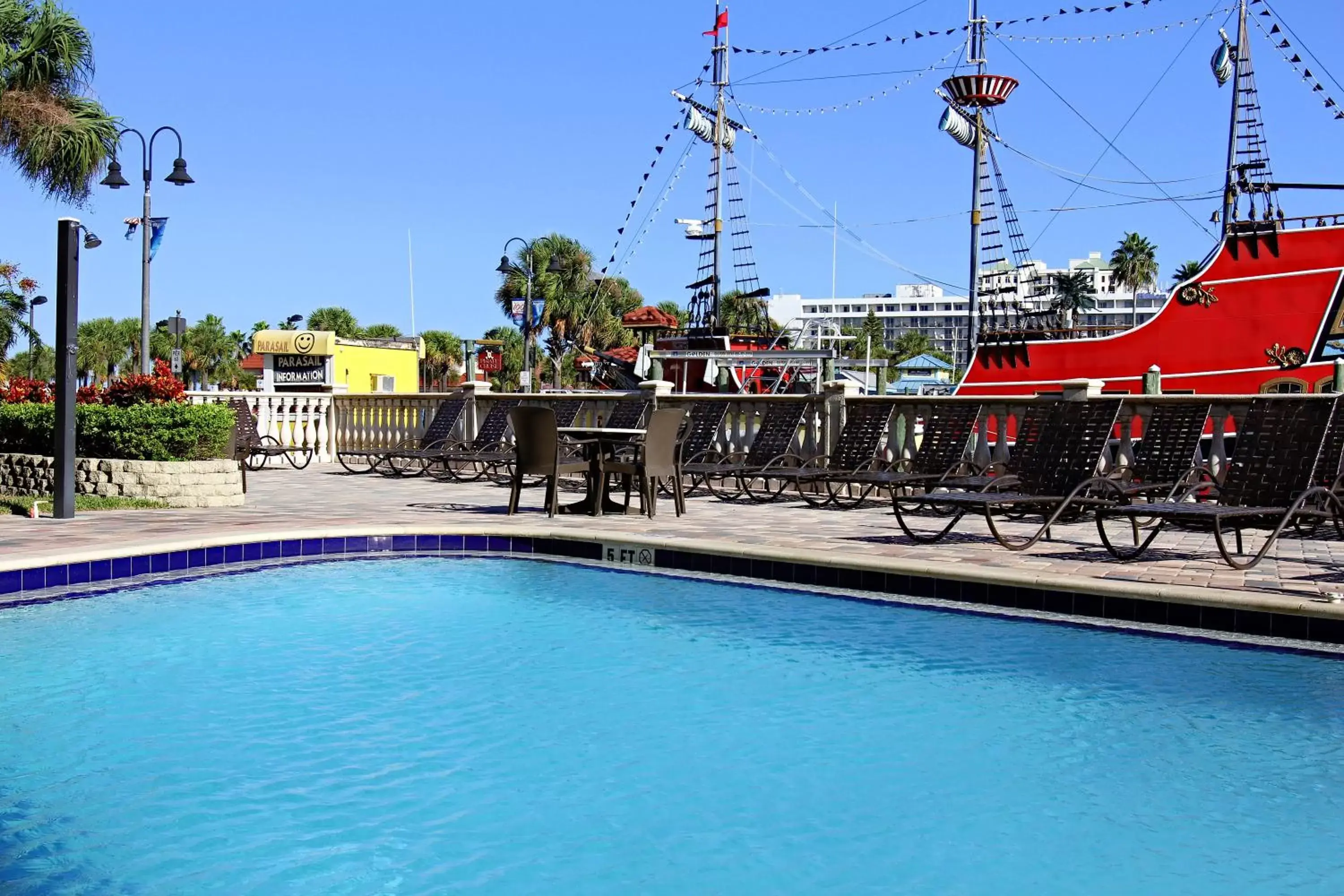 Swimming Pool in Pier House 60 Clearwater Beach Marina Hotel