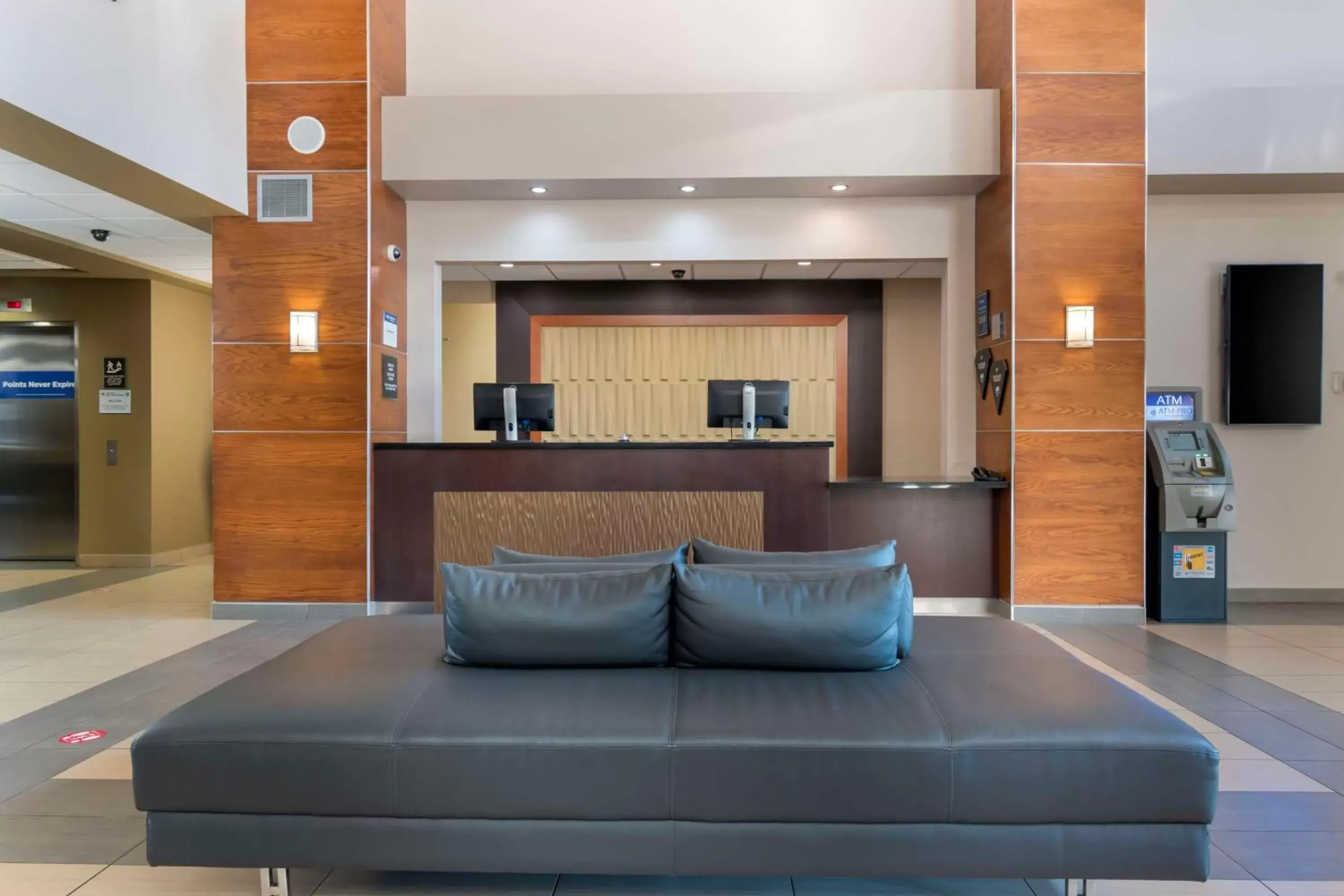 Lobby or reception, Lobby/Reception in Best Western Plus Moose Jaw