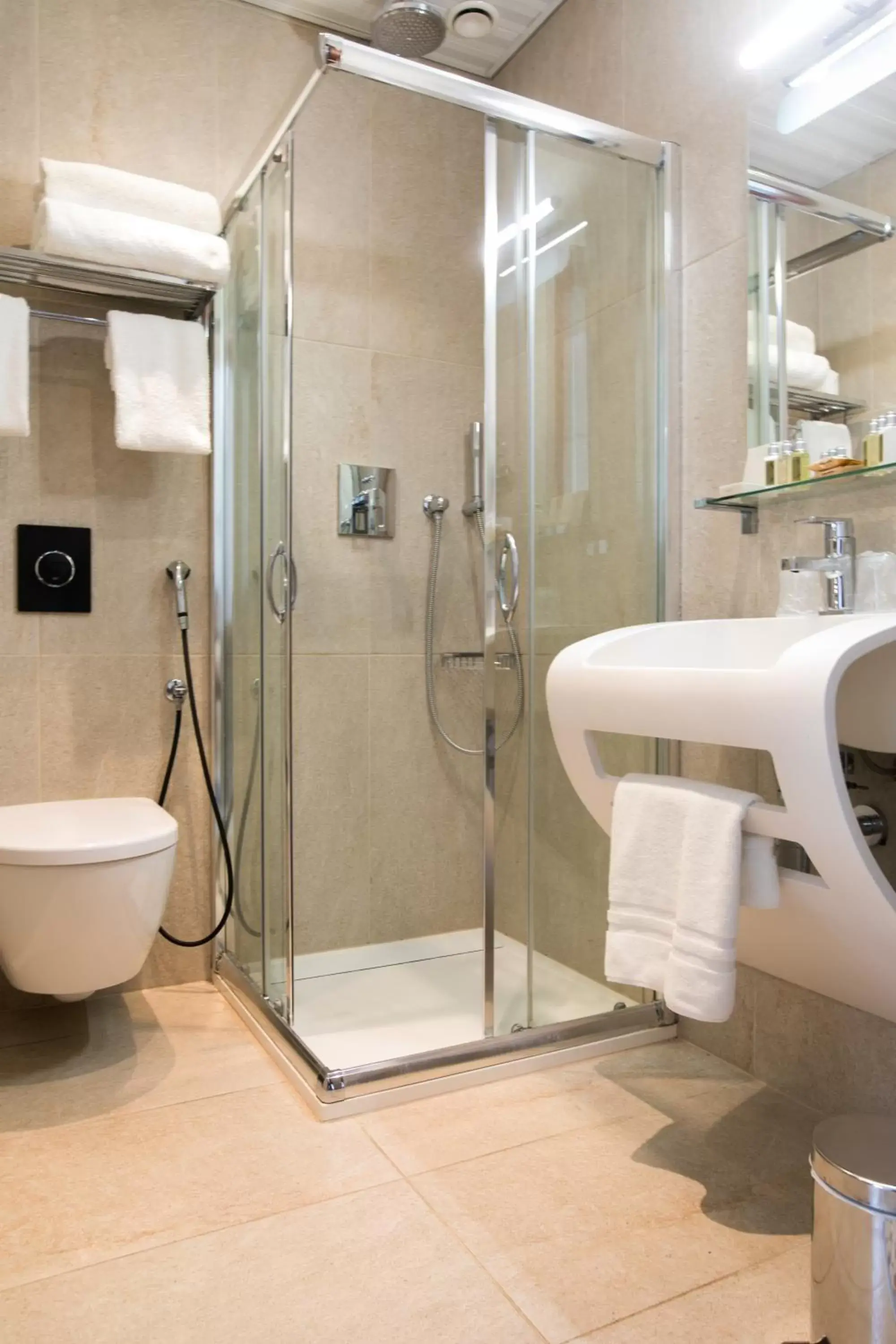 Bathroom in Villa Azur