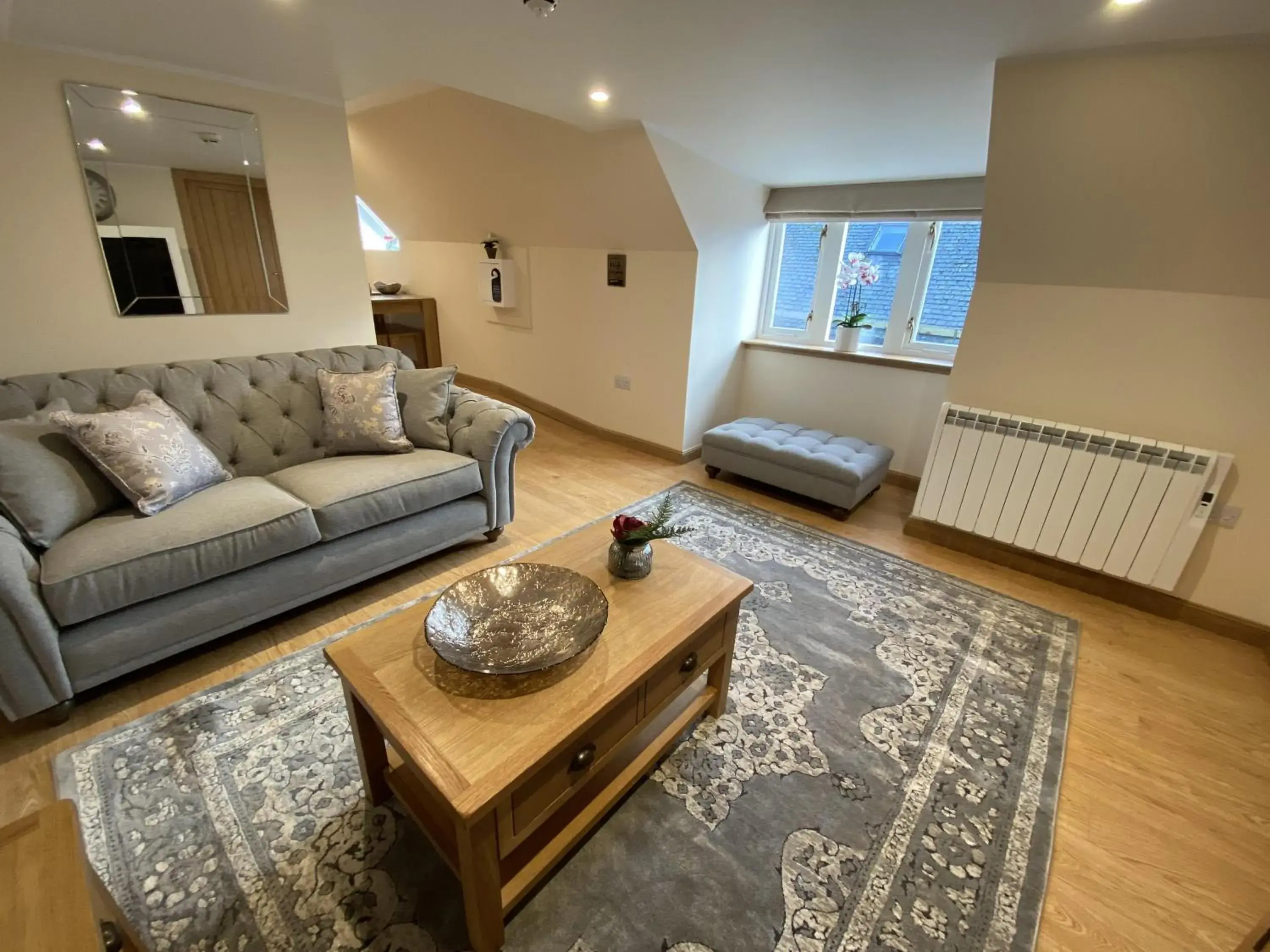 Other, Seating Area in Waverley Inn Apartments